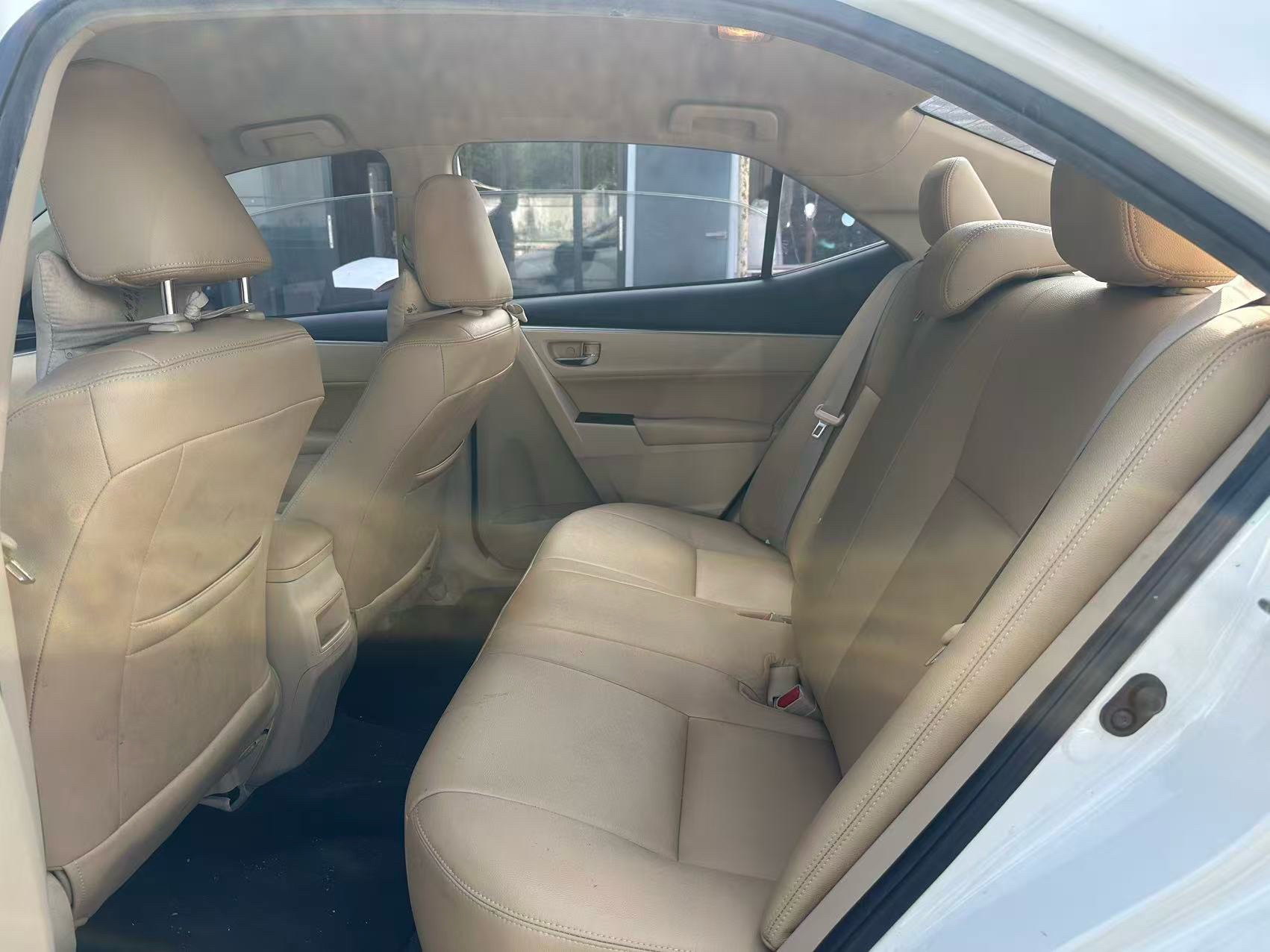 Toyota 2014 Corolla 1.6 CVT GL — 3