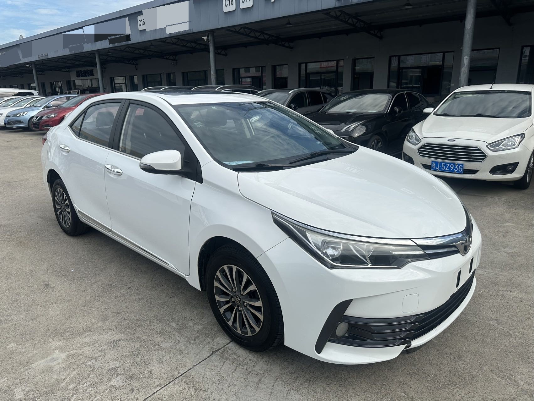Toyota 2017 Corolla 1.2T CVT GL-i — 3