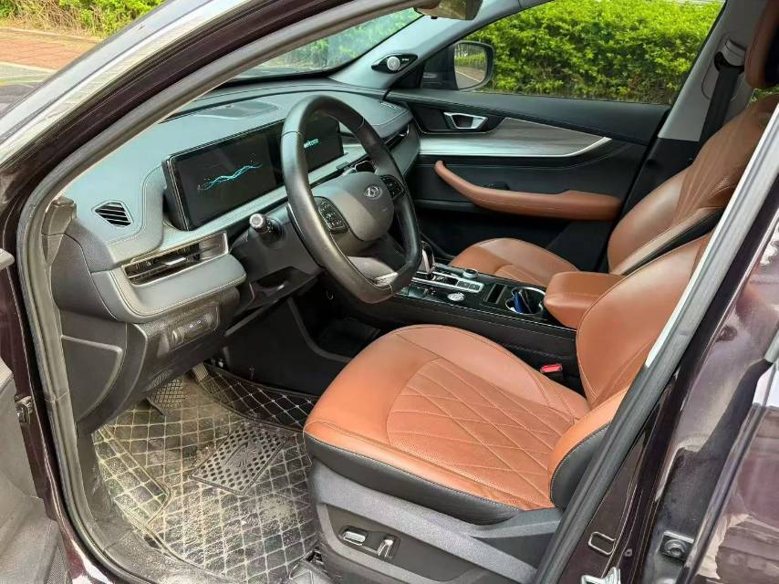 Chery 2022 Tiggo 8 PLUS 1.6TGDI 290TGDI Luxury Enjoyment — 2