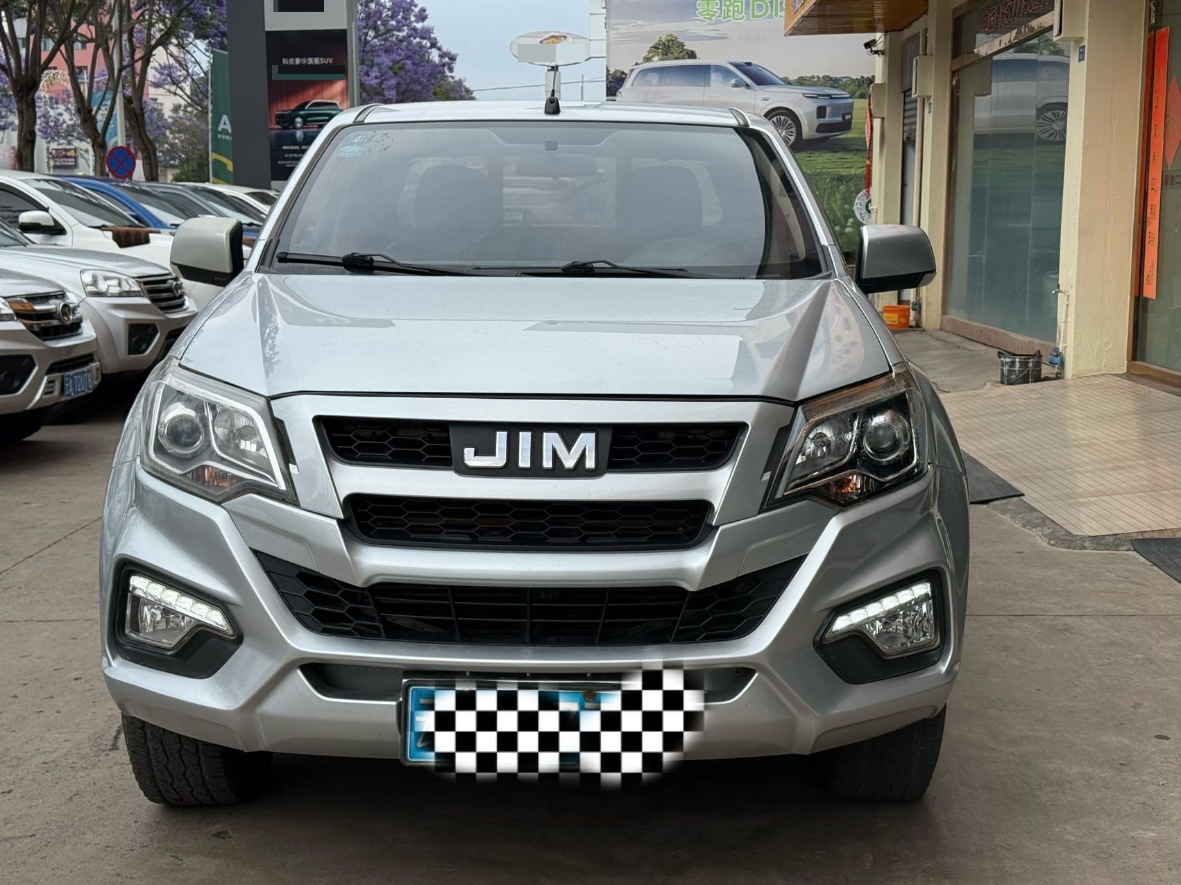 Isuzu Ruimai 2019 Hilux Revo S 2.5T 4x4 diesel luxury extended-wheelbase version — 2
