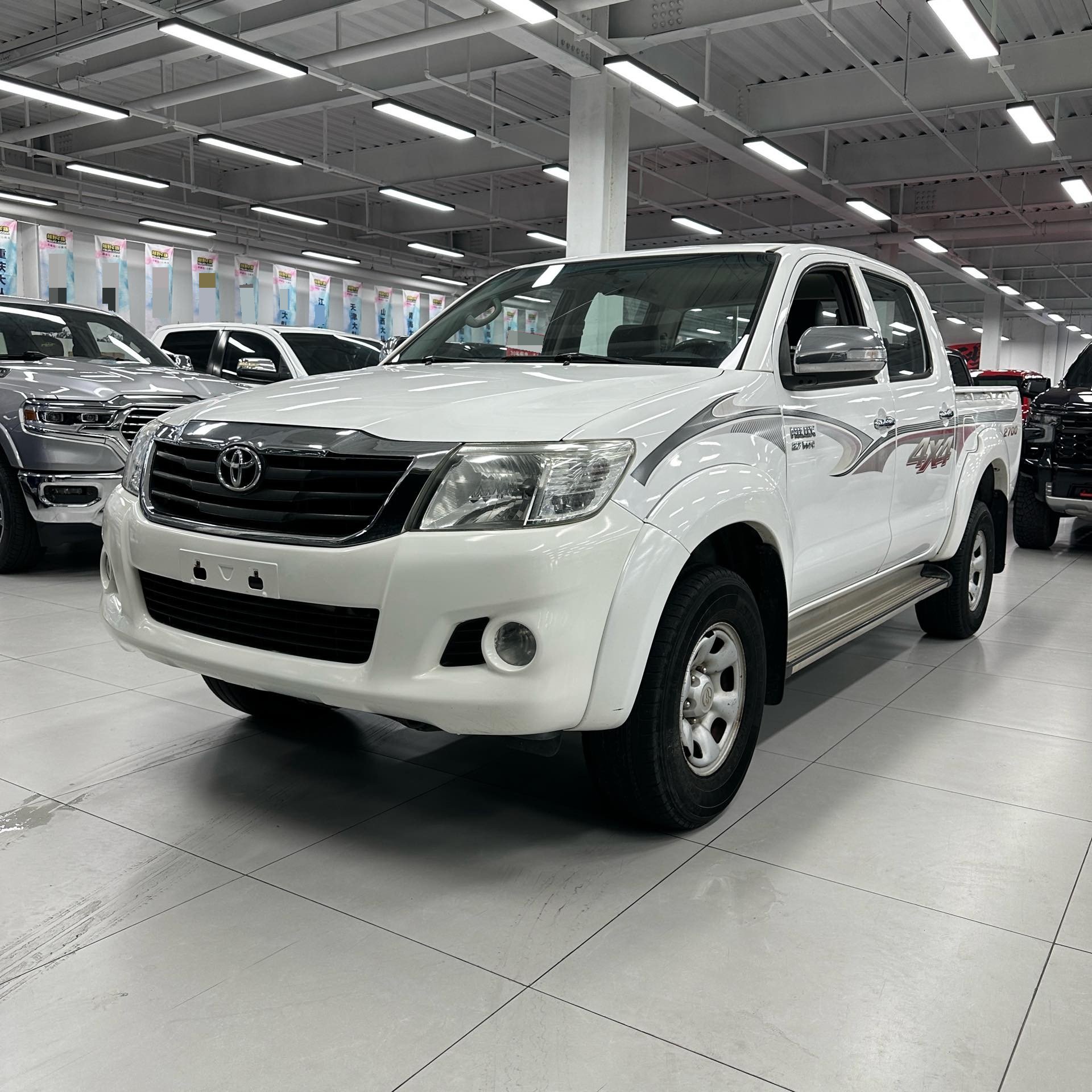 Toyota Hilux (Imported) 2012 Hilux 3.0T — photo 1
