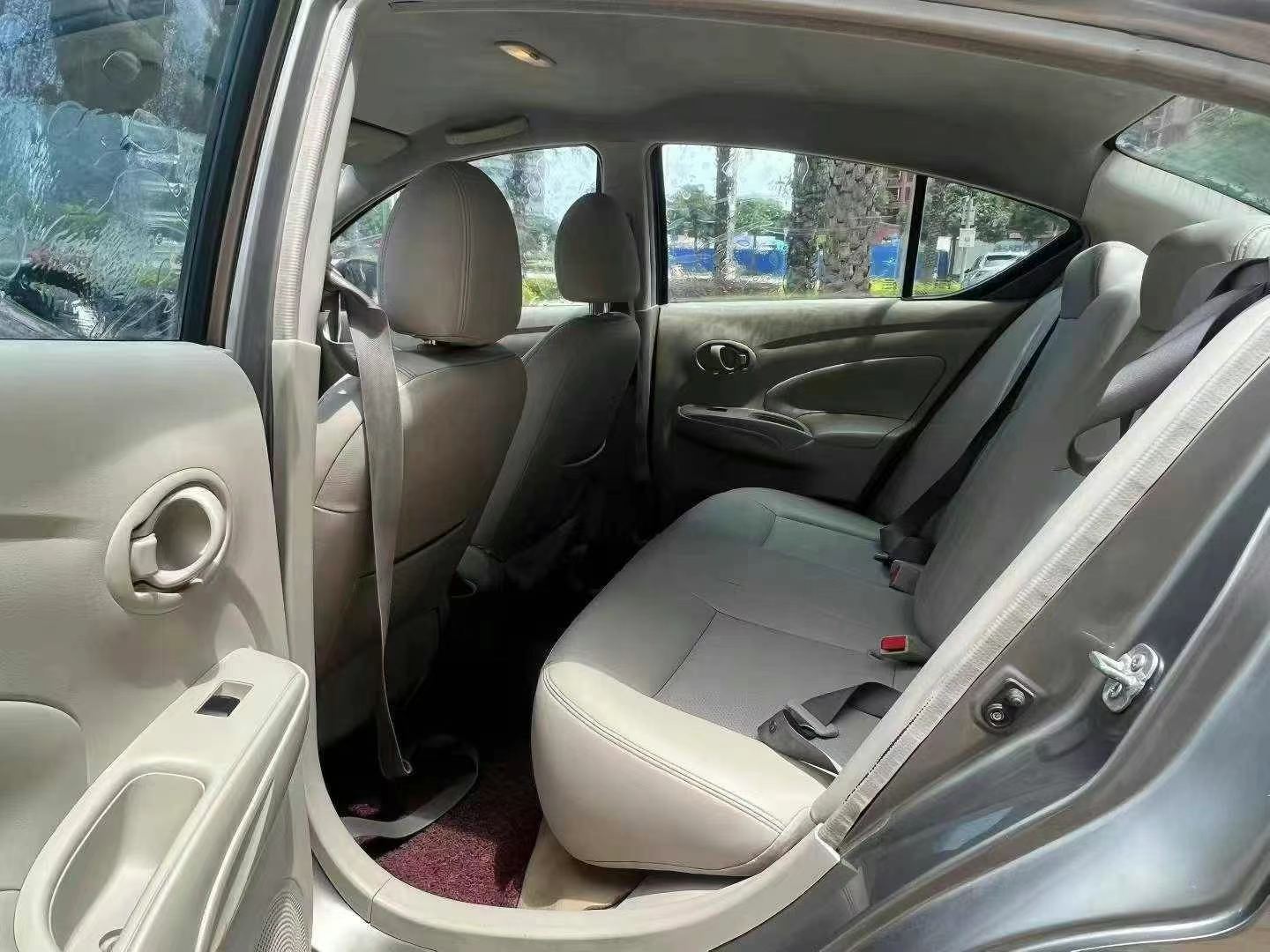 Nissan 2011 Sunny 1.5 CVT XE Comfort — 5