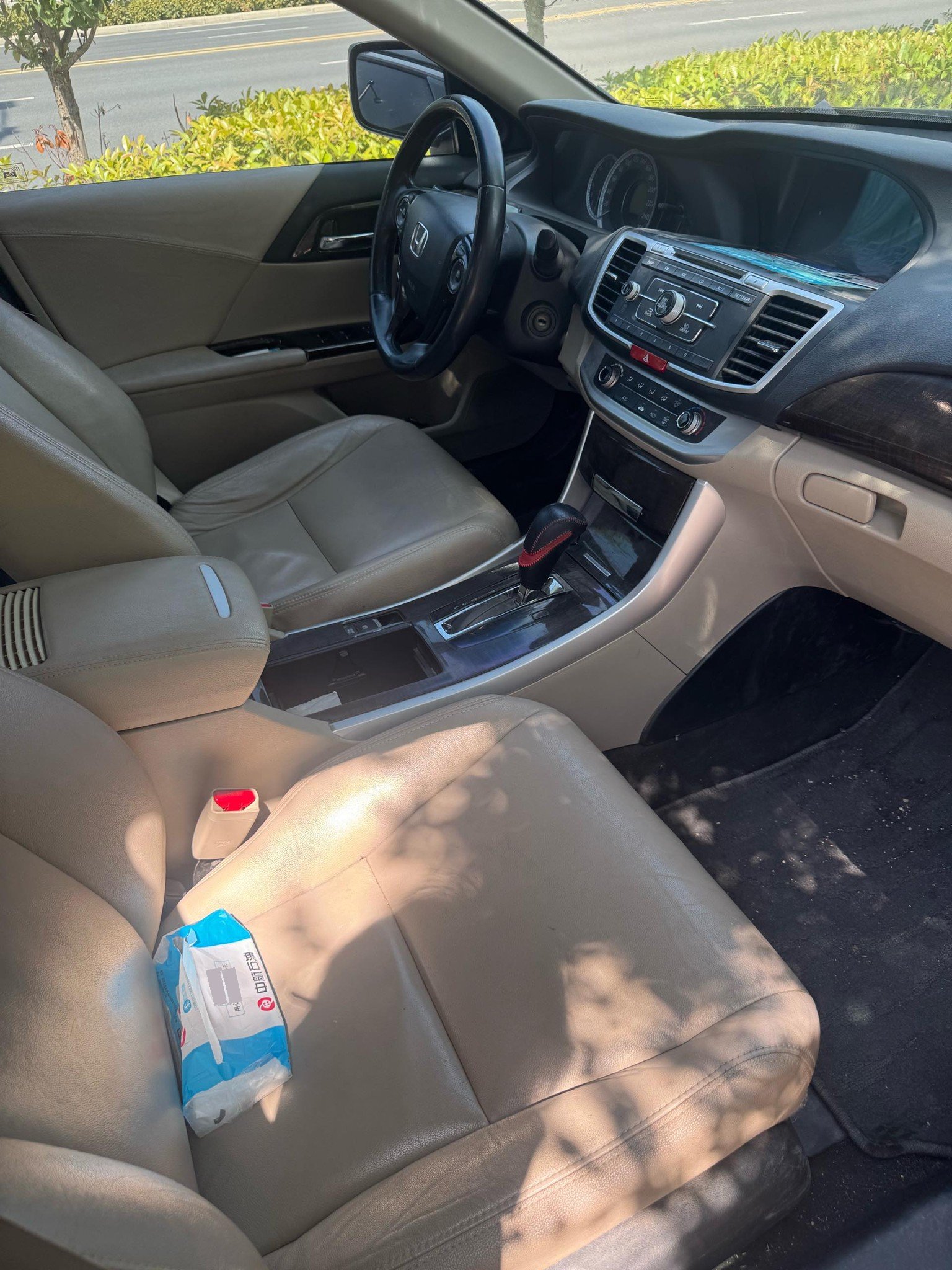Honda 2014 9th-generation Accord 2.0 CVT LX Comfort — 4