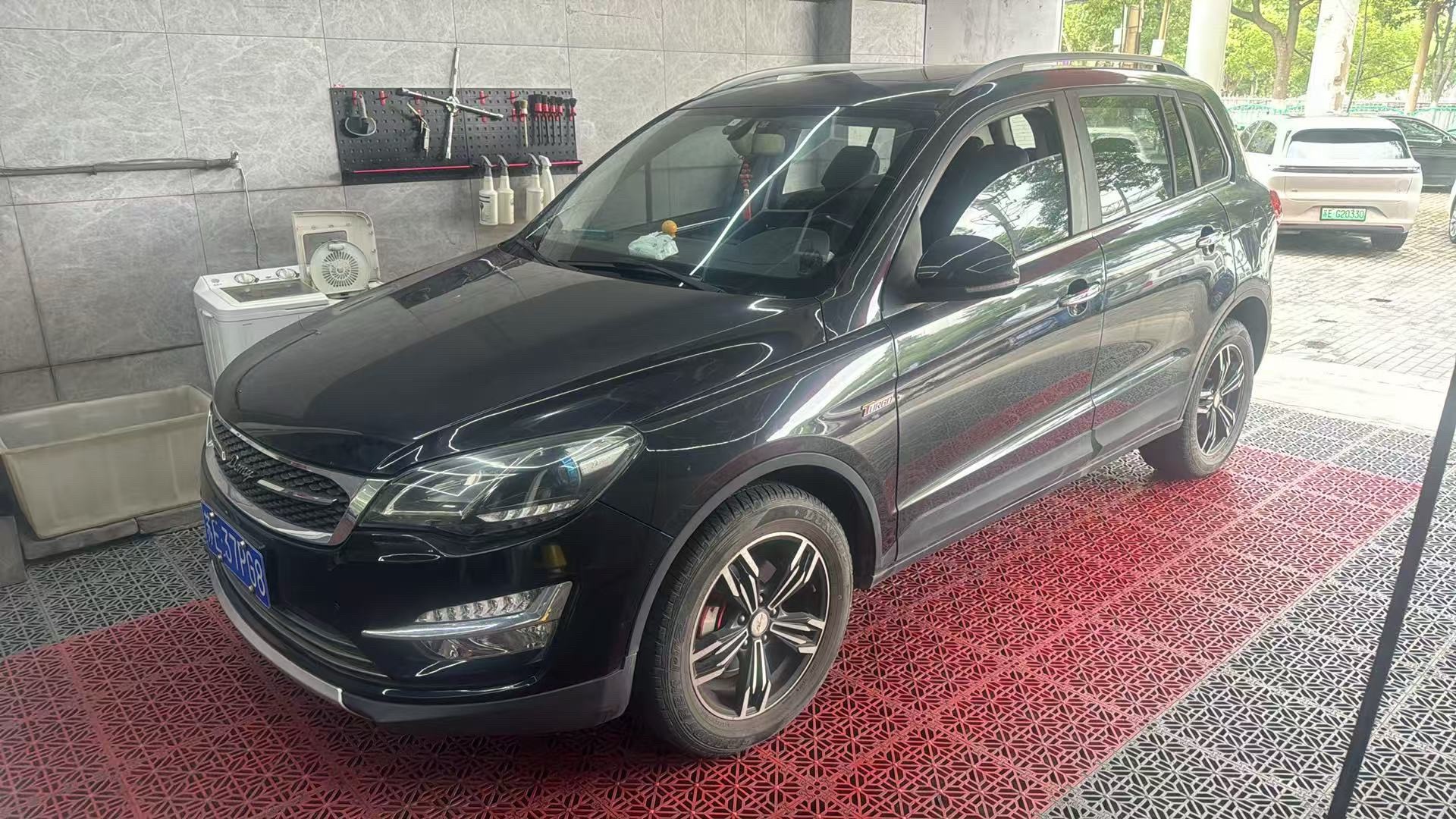 Zotye Damai X5 2017 DMAX X5 1.5T Upgraded Supreme 5-Seater