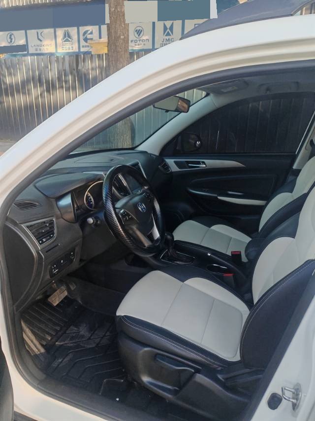Changan 2017 CS35 1.6 Smart Leader — 4