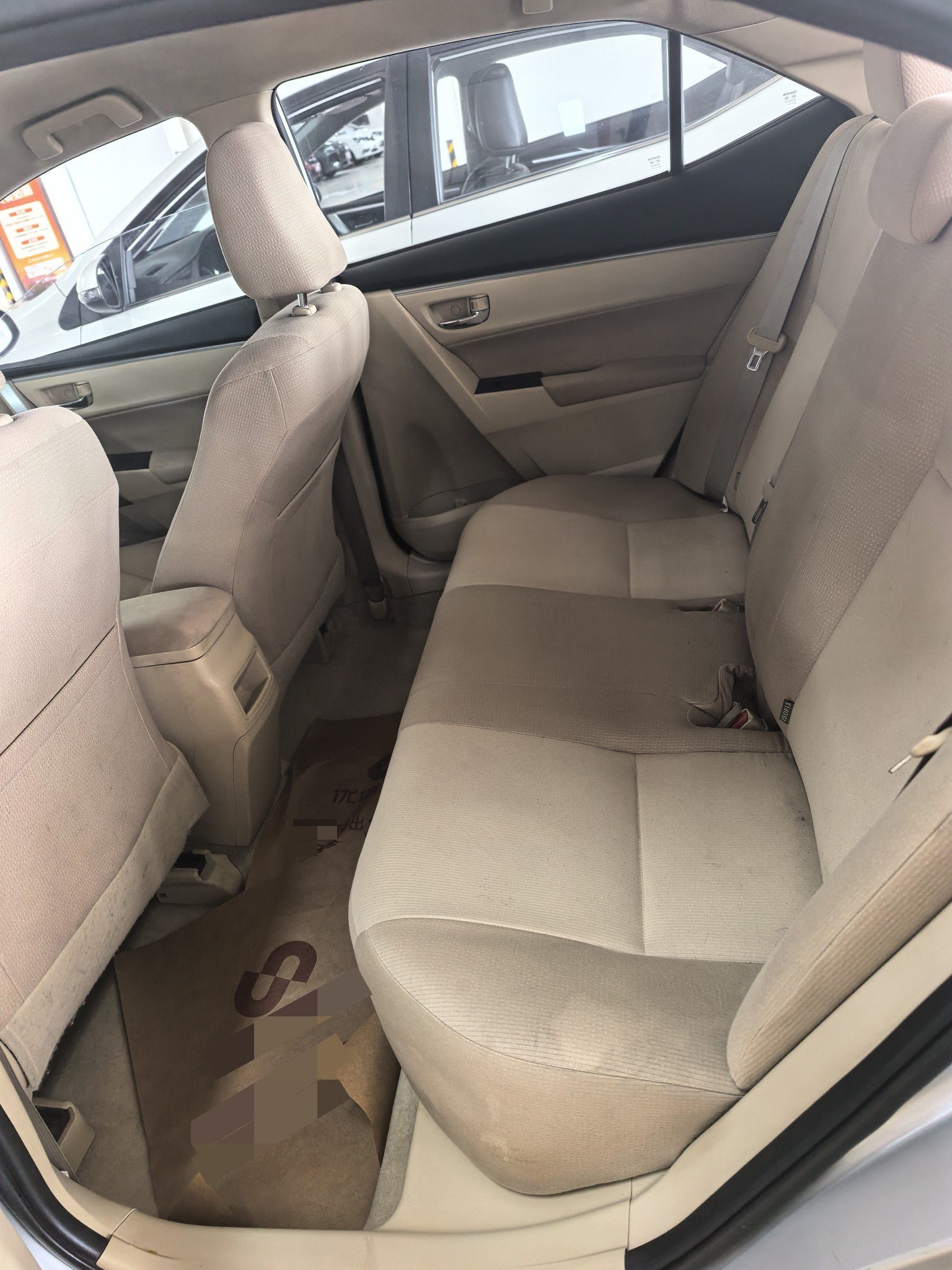 Toyota 2014 Corolla 1.6 GL — 5