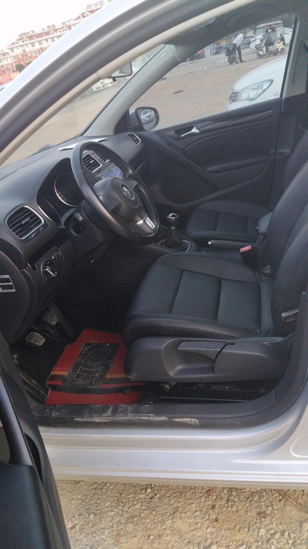 Volkswagen 2012 Golf 6 1.6 Comfort Edition — 4