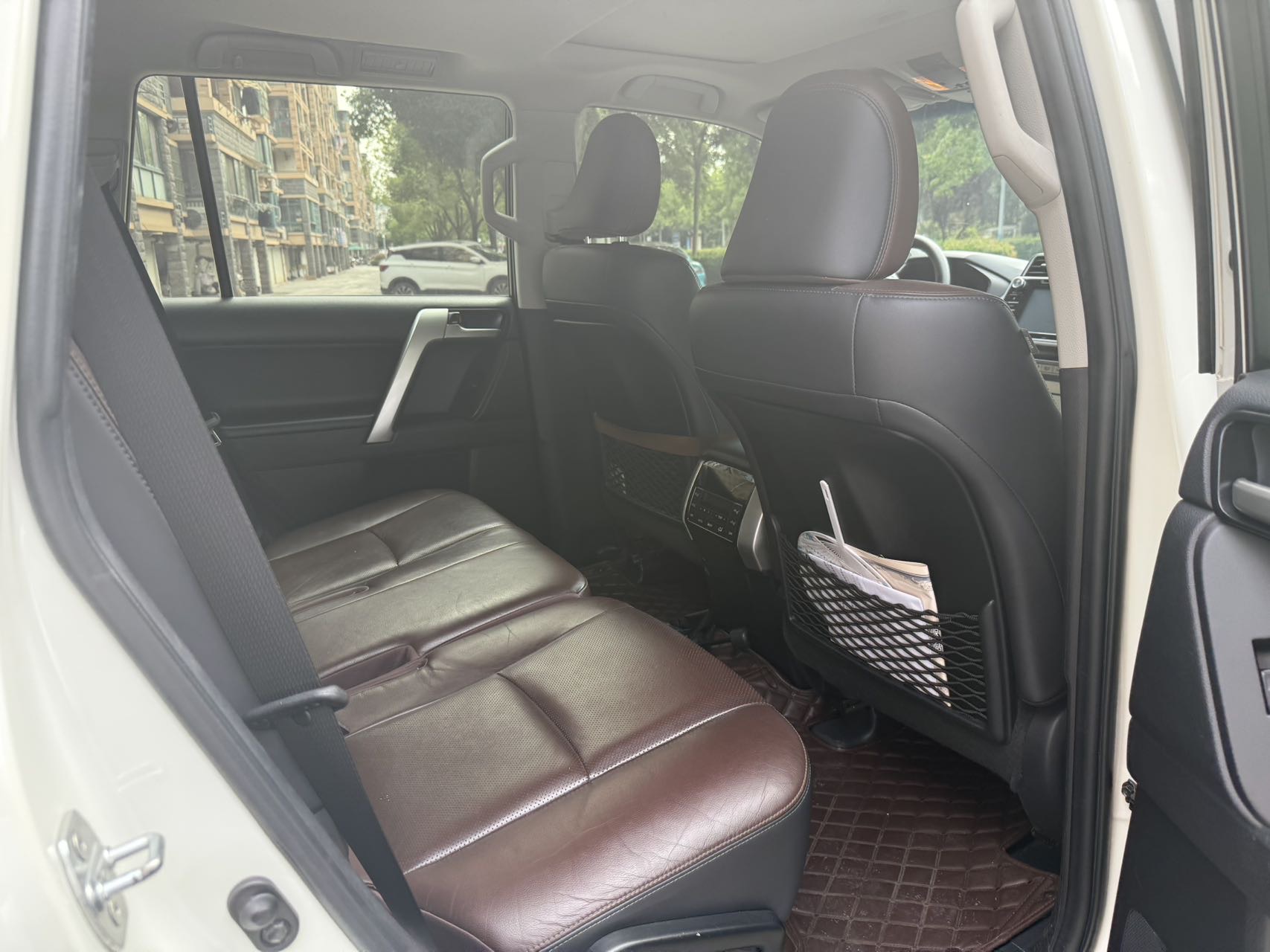 Toyota 2018 Prado 3.5 TX-L (with rear-mounted spare tire) — 6