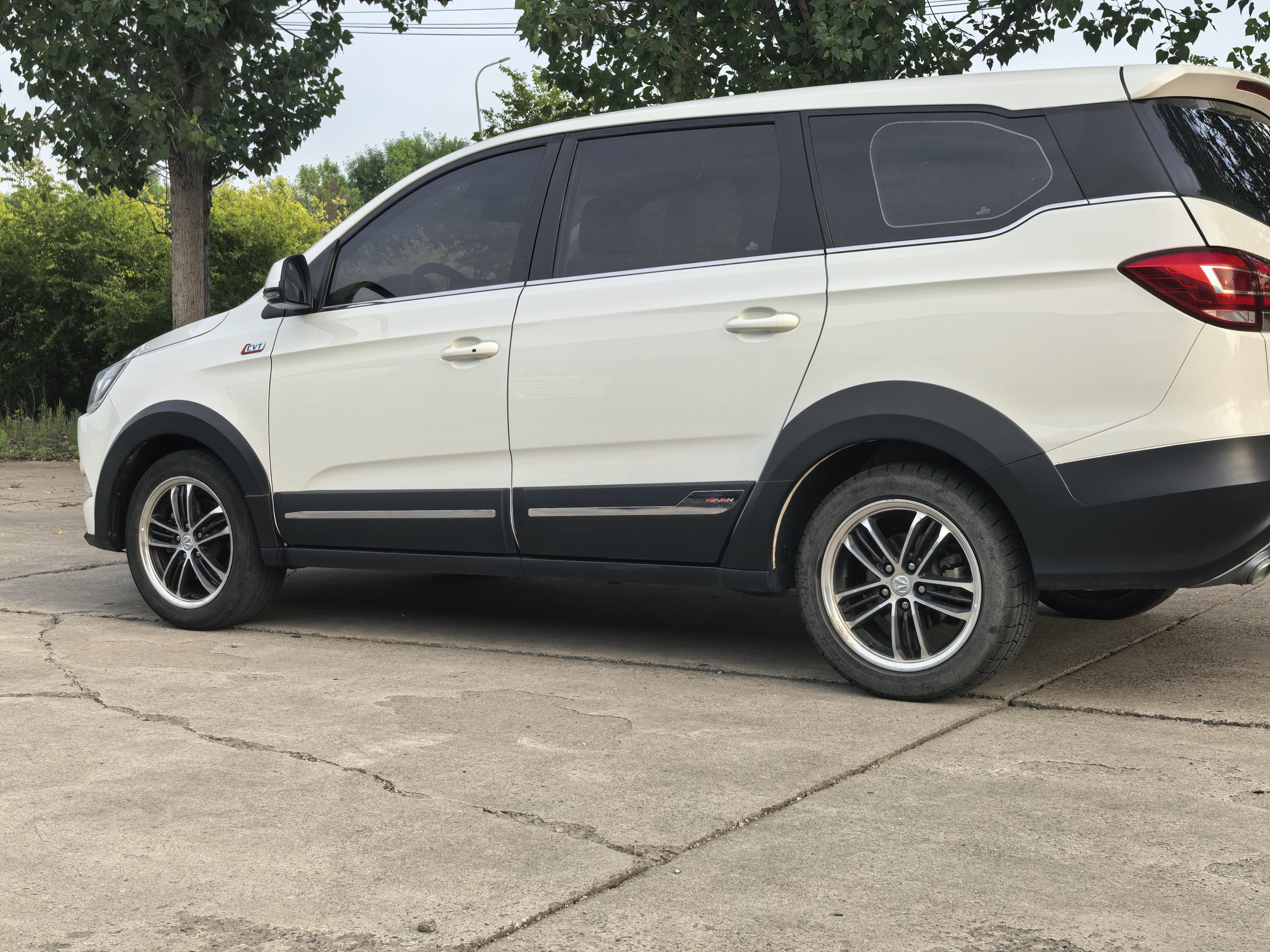 BAIC Weiwang 2017 M60 1.5T CVT Diamond Edition — 5
