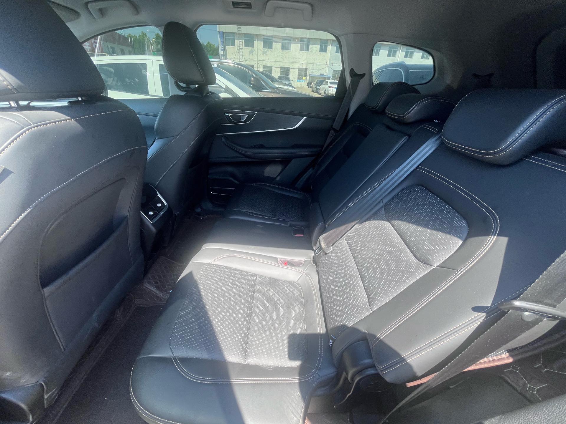 Chery 2024 Tiggo 8 1.5 TCI 230 TCI Glory Edition 7-seater — 10