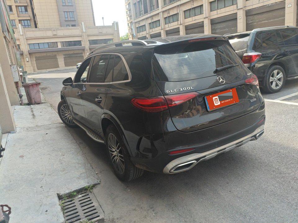Mercedes-Benz 2024 GLC 300 L 4MATIC 48V 2.0T Dynamic 5-Seater — 3