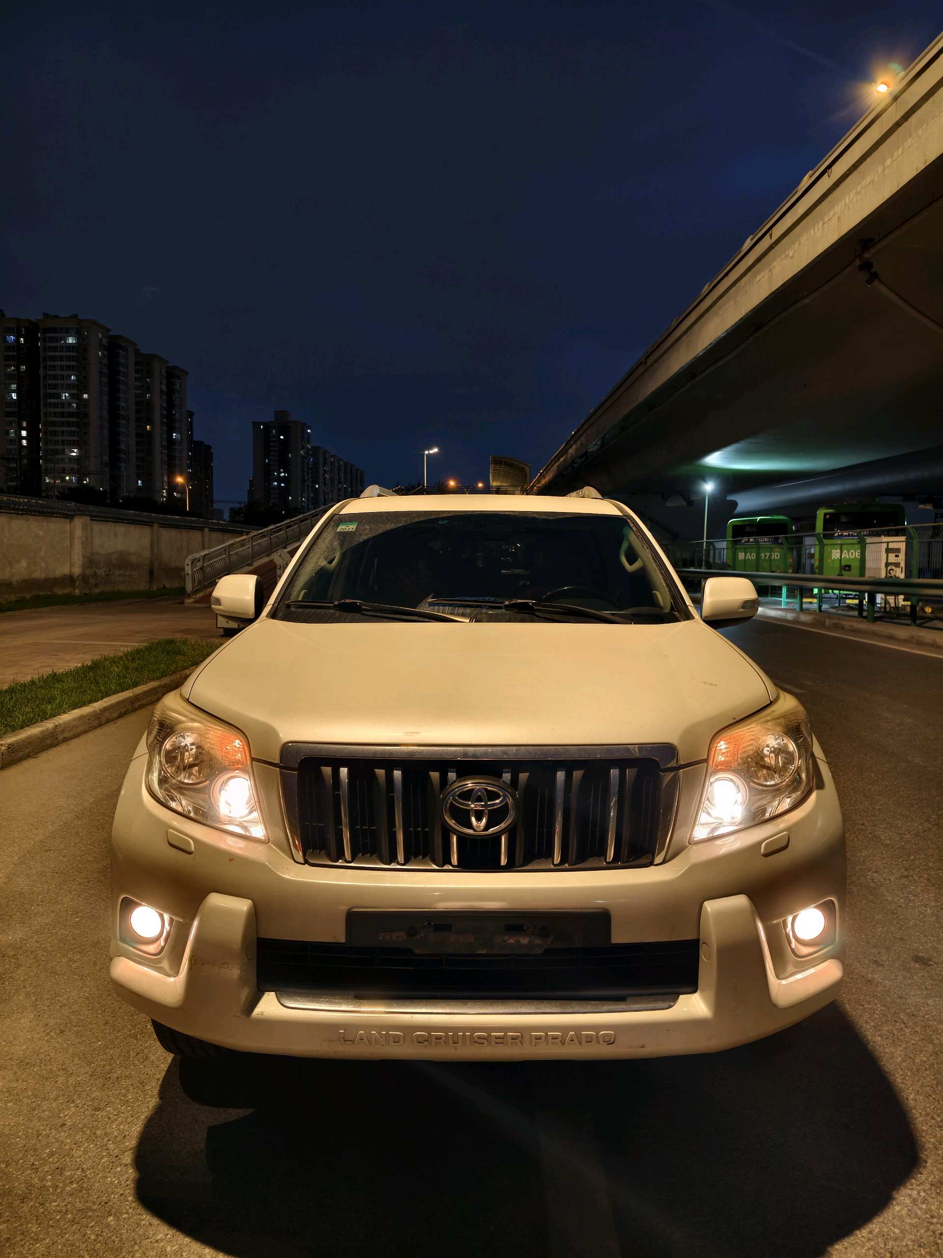 Toyota Prado (Imported) 2009 Prado 2.7 Middle East version — 3