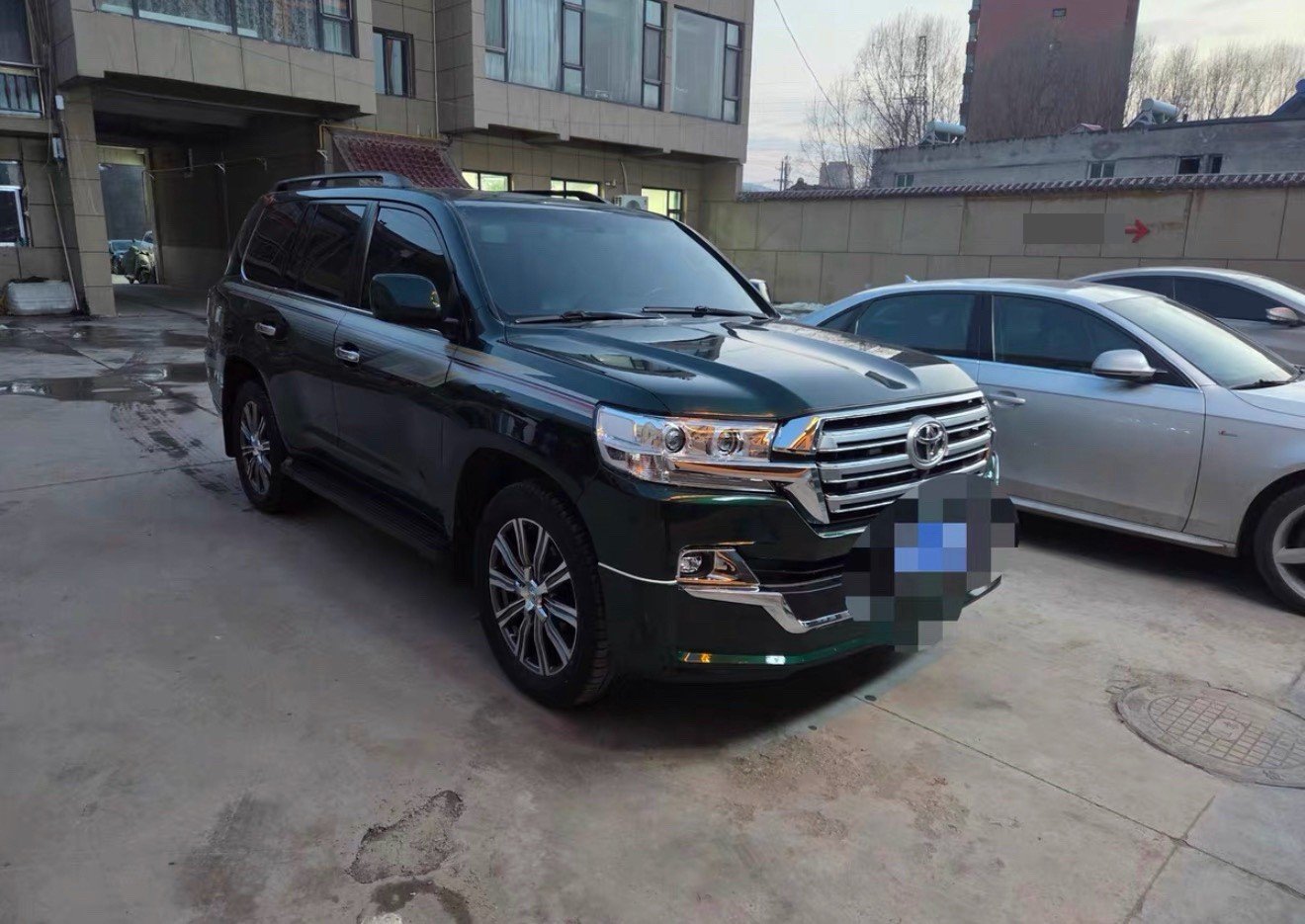 Toyota Land Cruiser (Imported) 2012 Land Cruiser Prado 4.0 4000 Middle East Version — 5