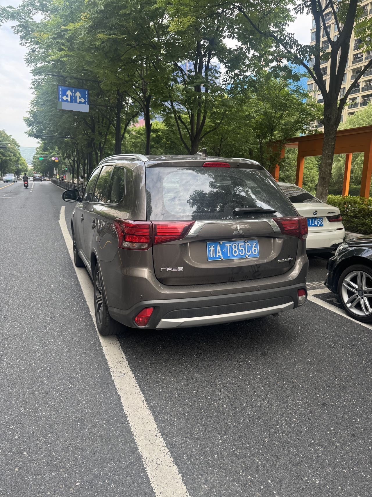 Mitsubishi 2018 Outlander 2.0 CVT 2WD Honor Edition, 5 seats — 4
