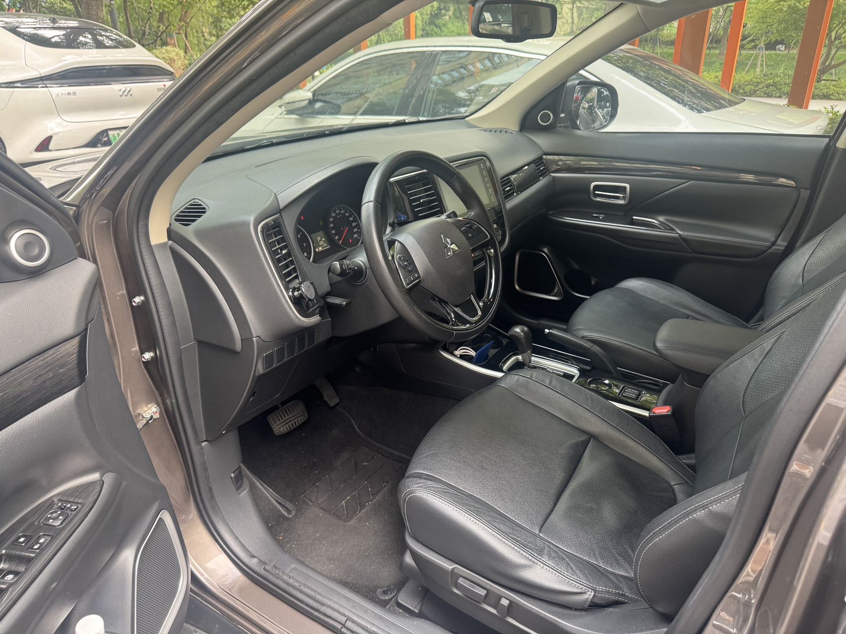 Mitsubishi 2018 Outlander 2.0 CVT 2WD Honor Edition, 5 seats — 8