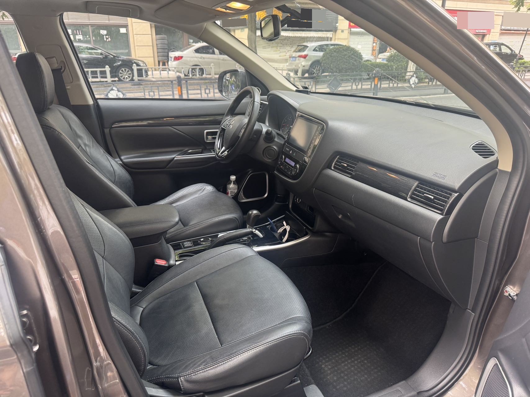 Mitsubishi 2018 Outlander 2.0 CVT 2WD Honor Edition, 5 seats — 9