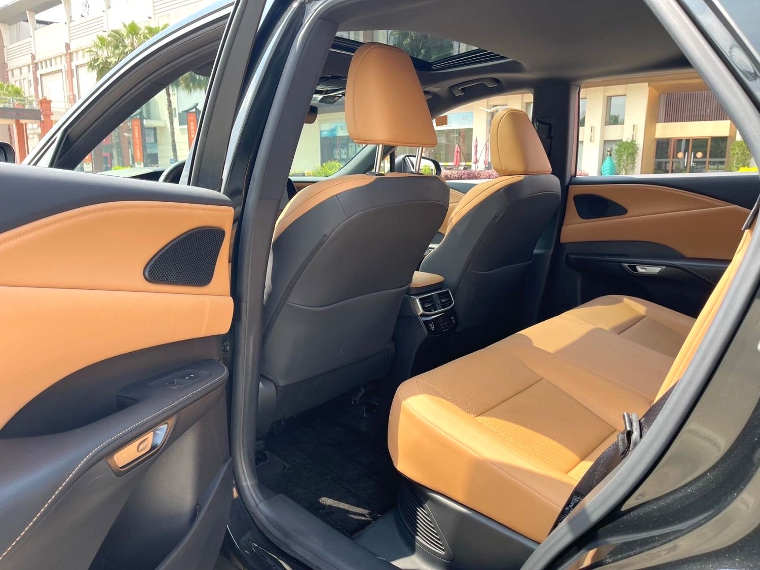 Lexus RX (Imported) 2023 RX350h 2.5 Continuously Variable Transmission, Front-Wheel Drive Enjoyment Model — 5