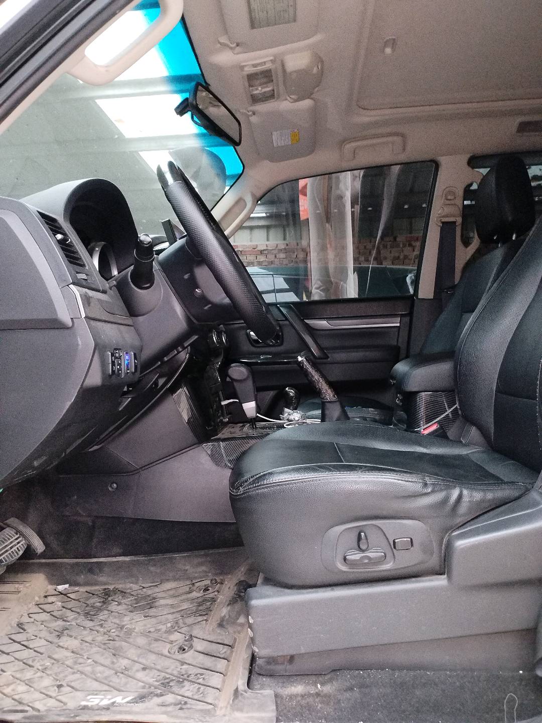 Mitsubishi Pajero (Imported) 2014 Pajero 3.0 Elite Plus — 4