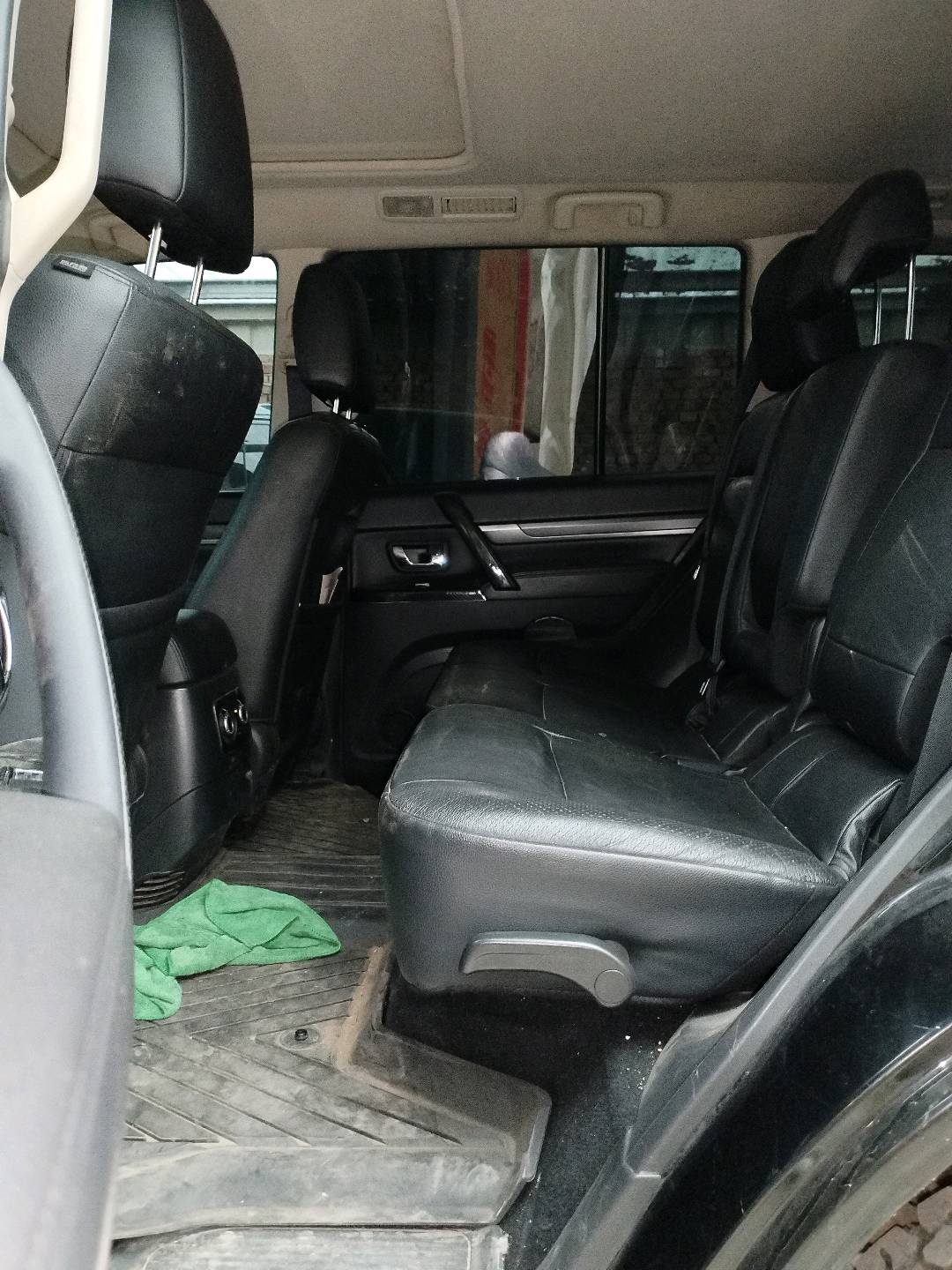 Mitsubishi Pajero (Imported) 2014 Pajero 3.0 Elite Plus — 5