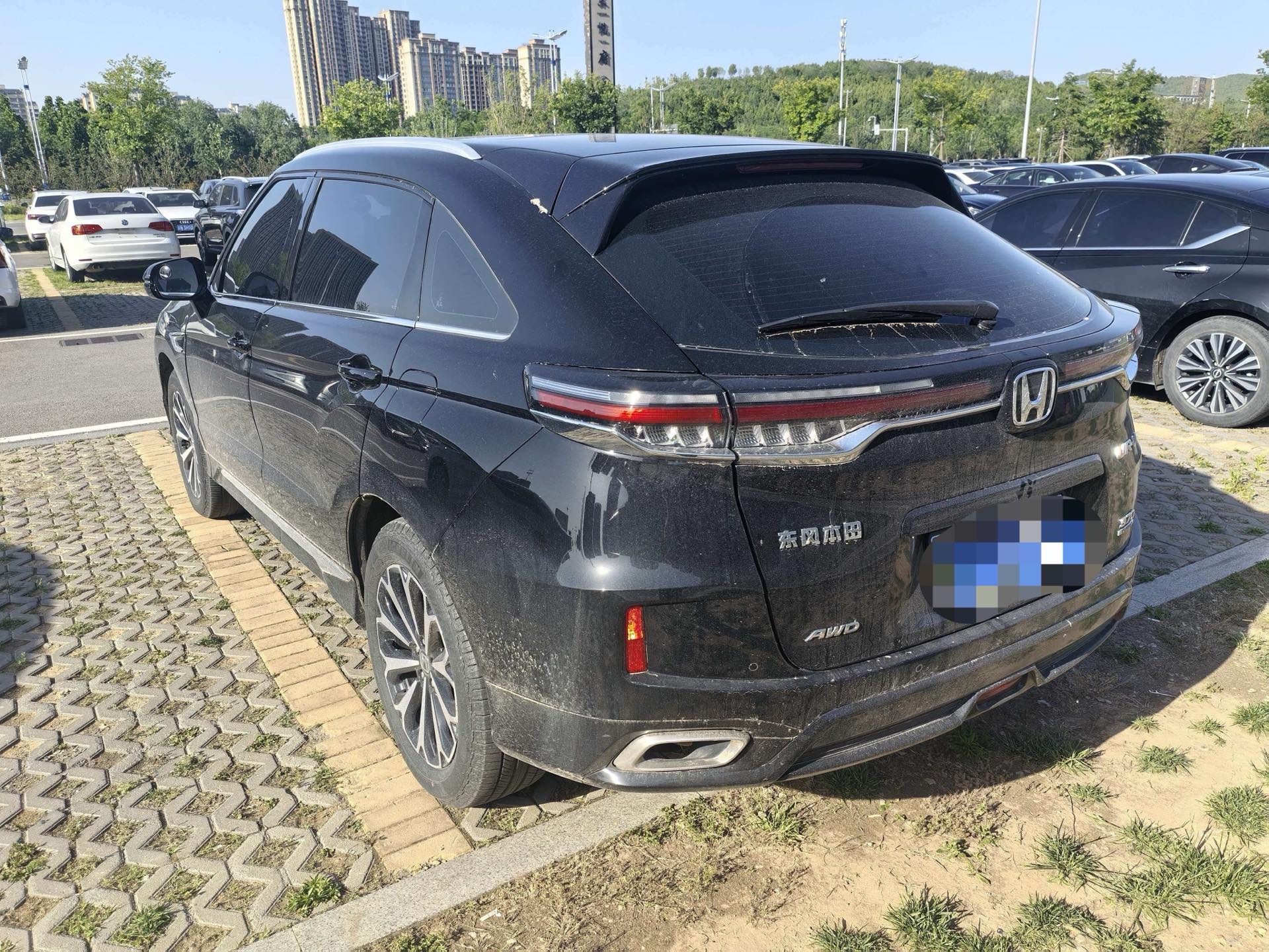 Honda 2023 UR-V 2.0T 370TURBO All-Wheel Drive Prestige Edition — 5