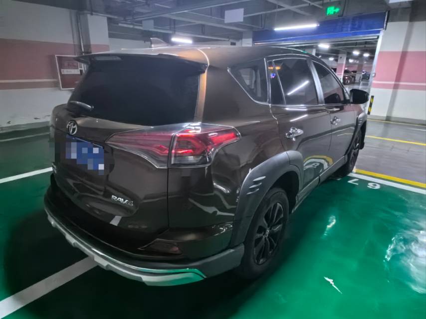 Toyota 2019 RAV4 2.0 CVT 2WD Style — 3