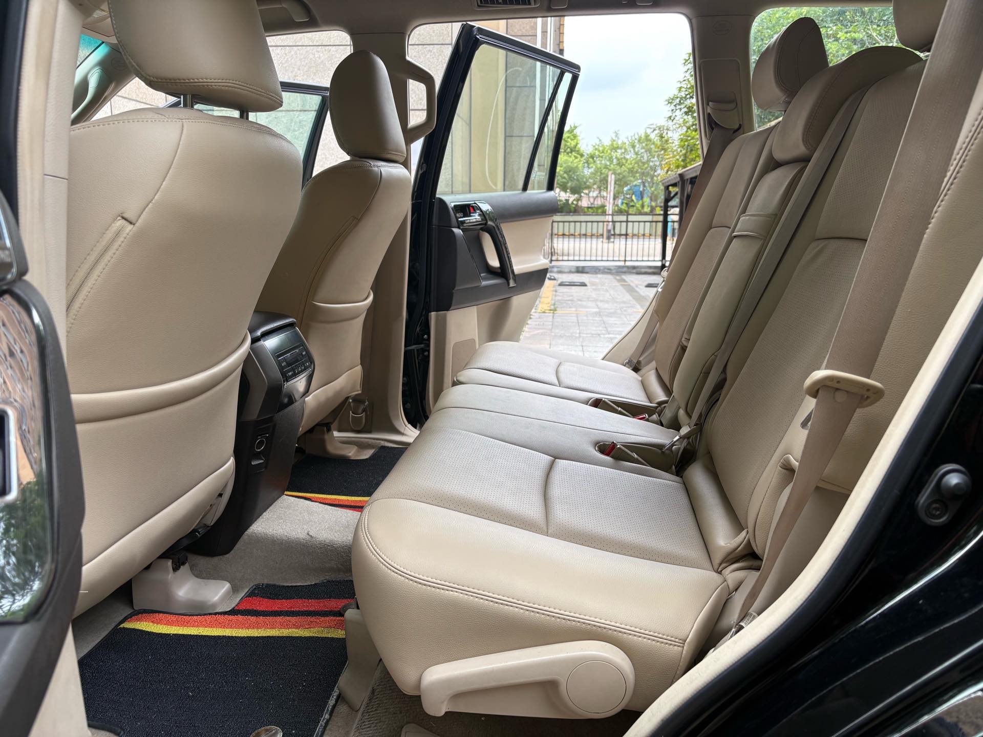 Toyota Prado (Imported) 2013 Prado 2.7 Middle East Version — 12