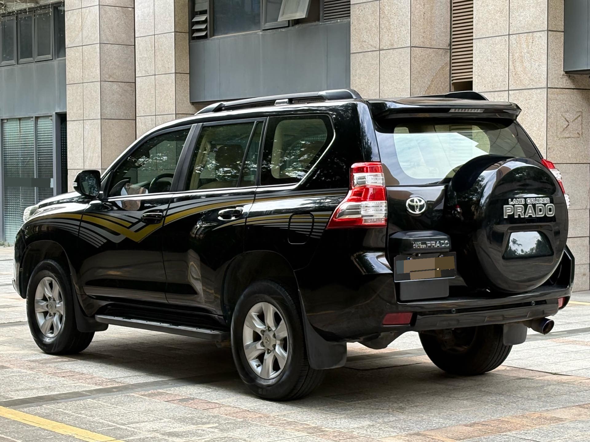 Toyota Prado (Imported) 2013 Prado 2.7 Middle East Version — 17