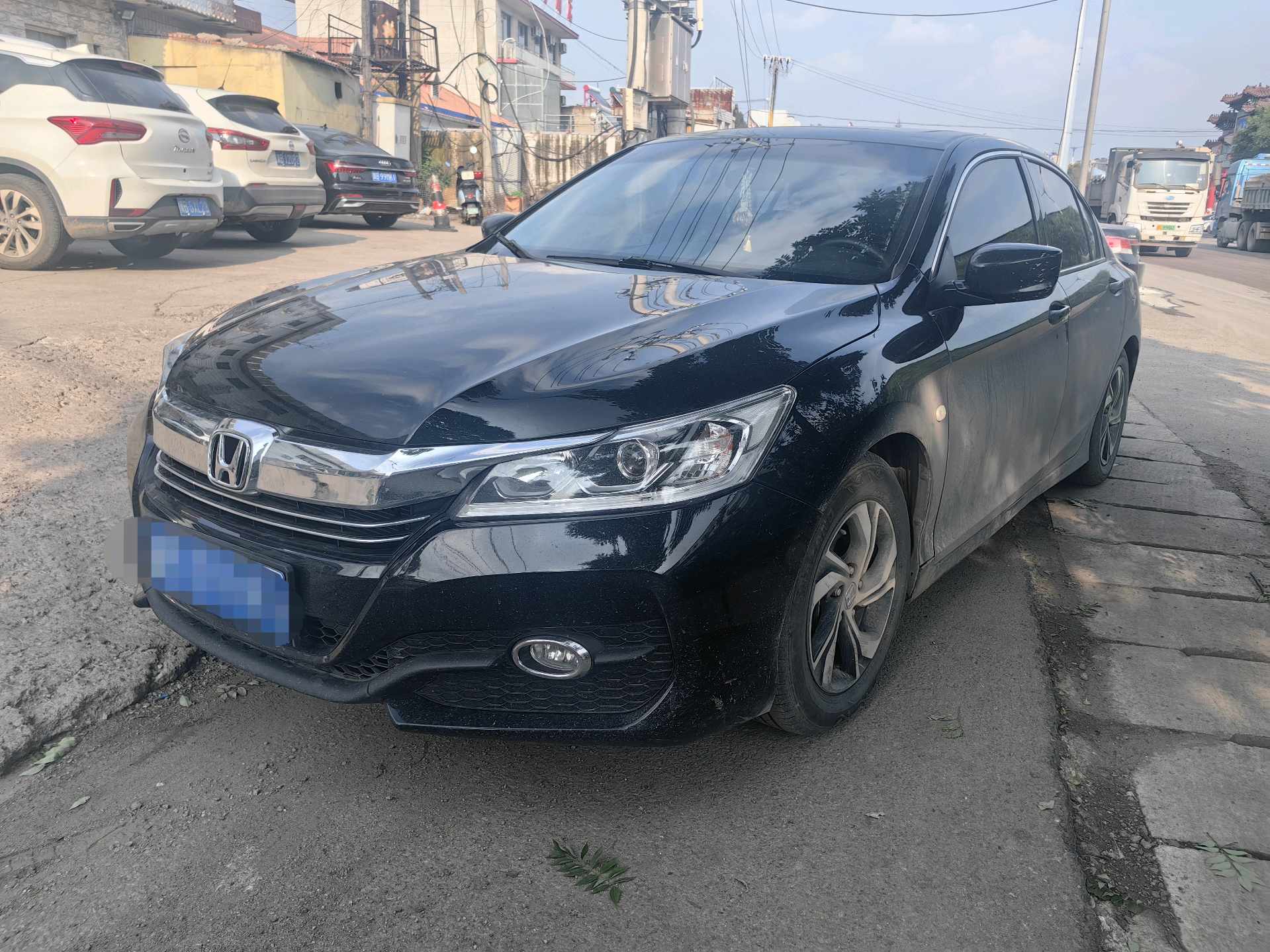 Honda 2016 9th-Gen Accord 2.0 CVT Comfort Version — photo 1
