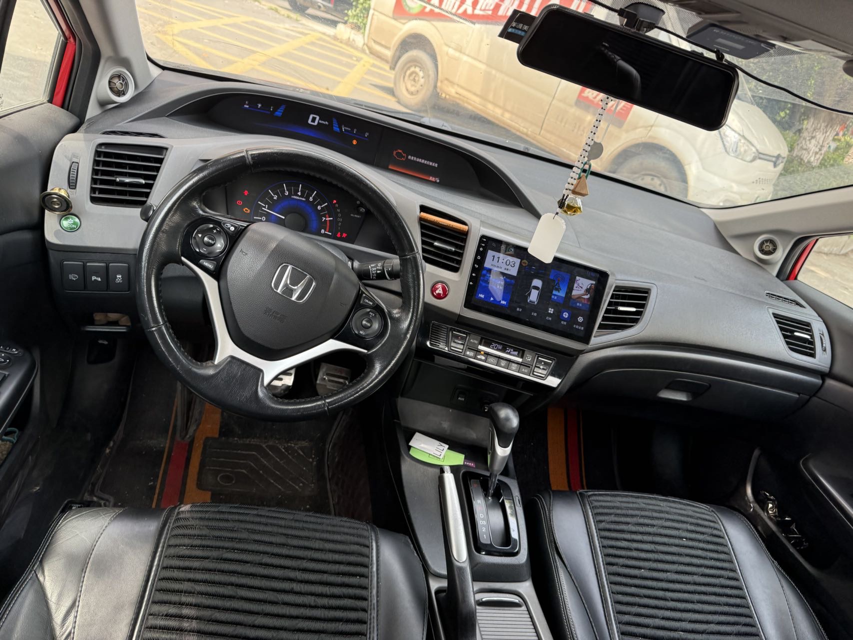 Honda 2013 Civic 1.8 VTi Luxury Navigation Edition 10th Anniversary Edition — 11