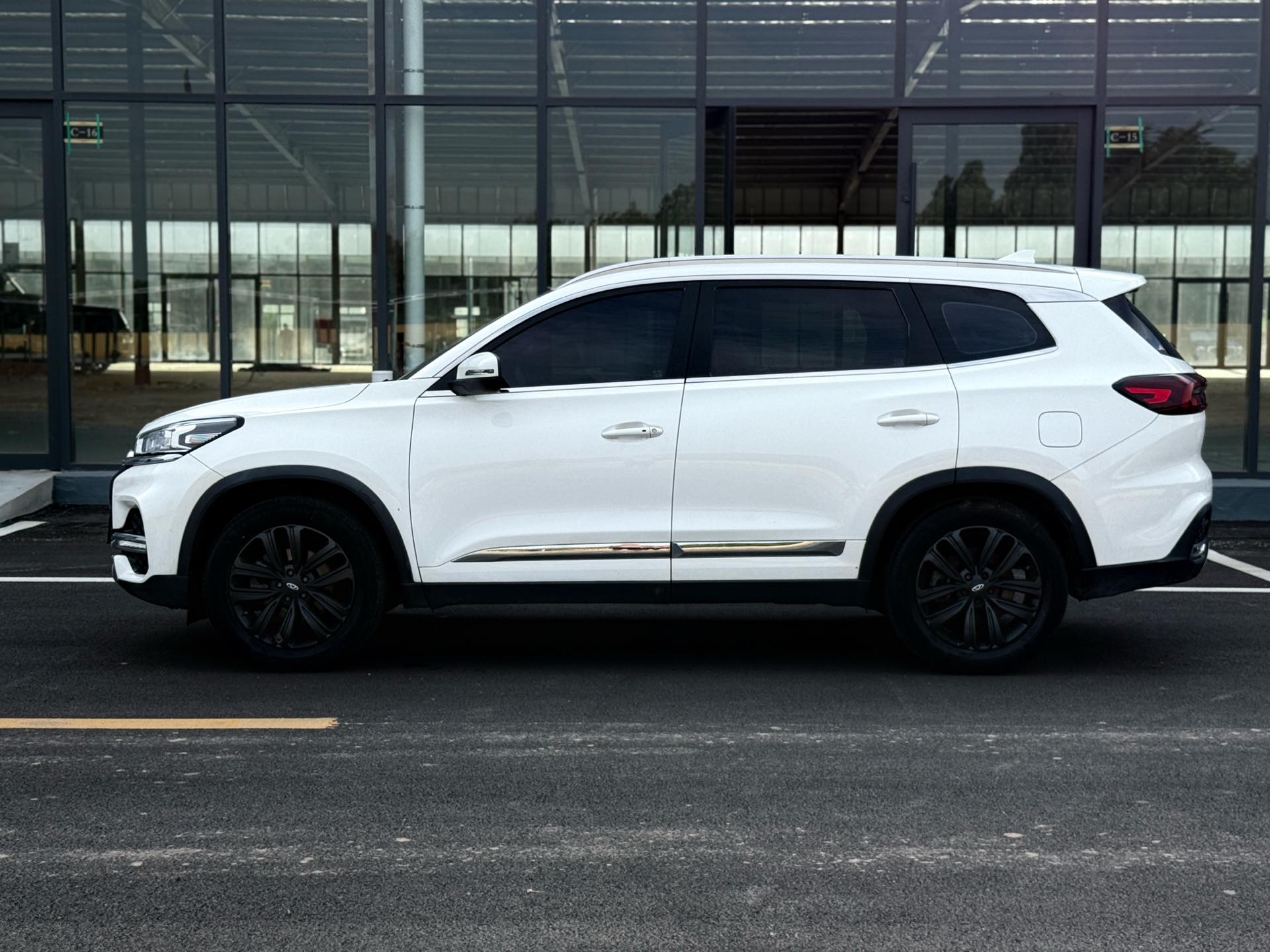 Chery 2019 Tiggo 8 1.5TCI 230TCI Elite Version — 4
