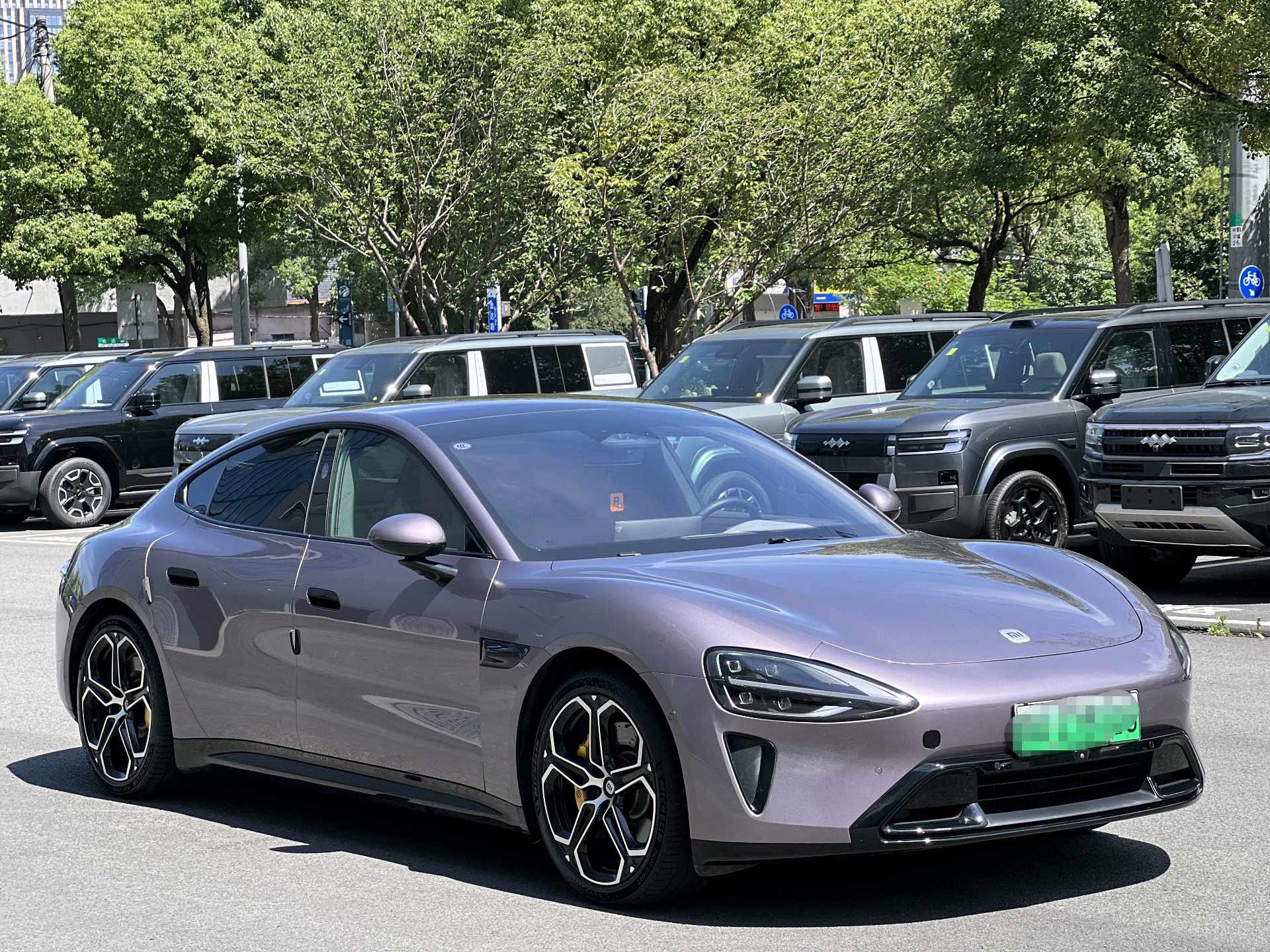 Xiaomi 2024 SU7 700km Rear-Wheel Drive Long-Range Intelligent Driving Version — 3