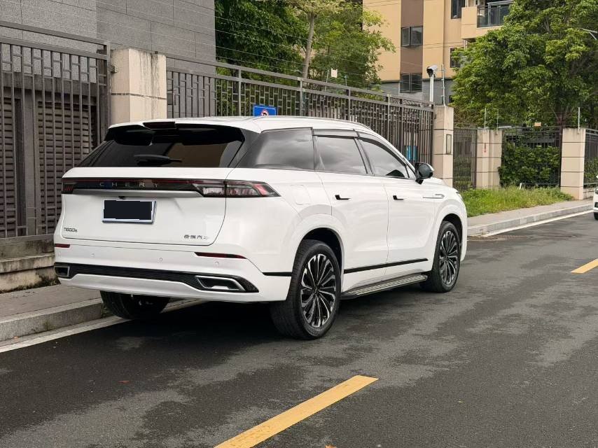 Chery 2023 Tiggo 9 2.0T 400T Front-Wheel-Drive Luxury 7-Seater — 9