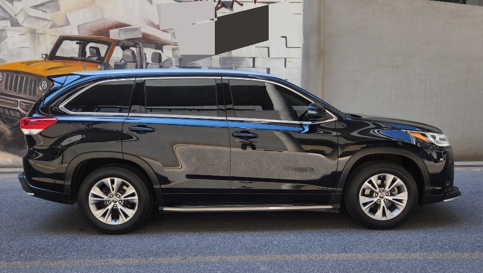 Toyota 2020 Highlander 2.0T Millionth Unit Commemorative Edition — 3