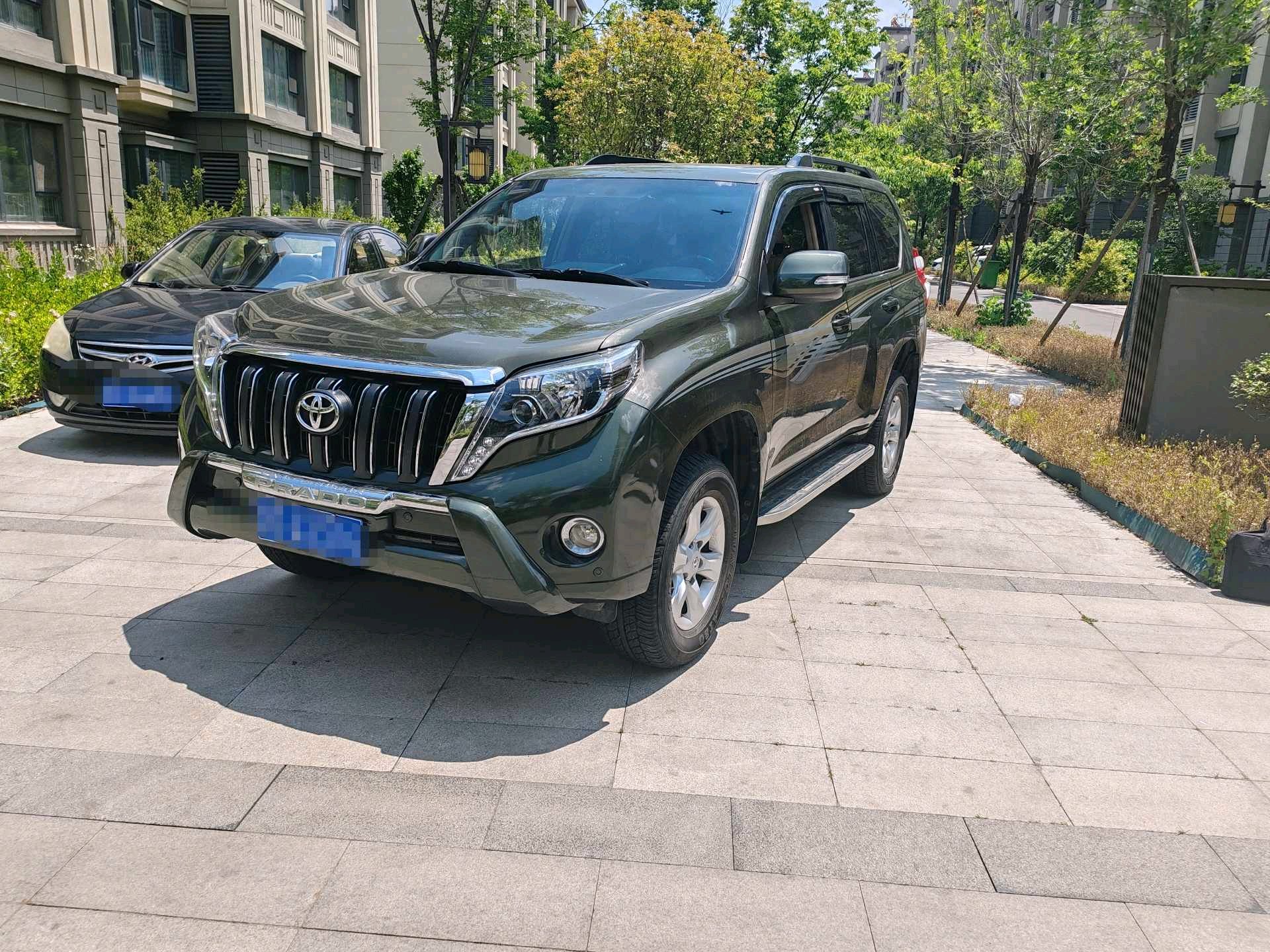 Toyota 2010 Prado 4.0 TX-L