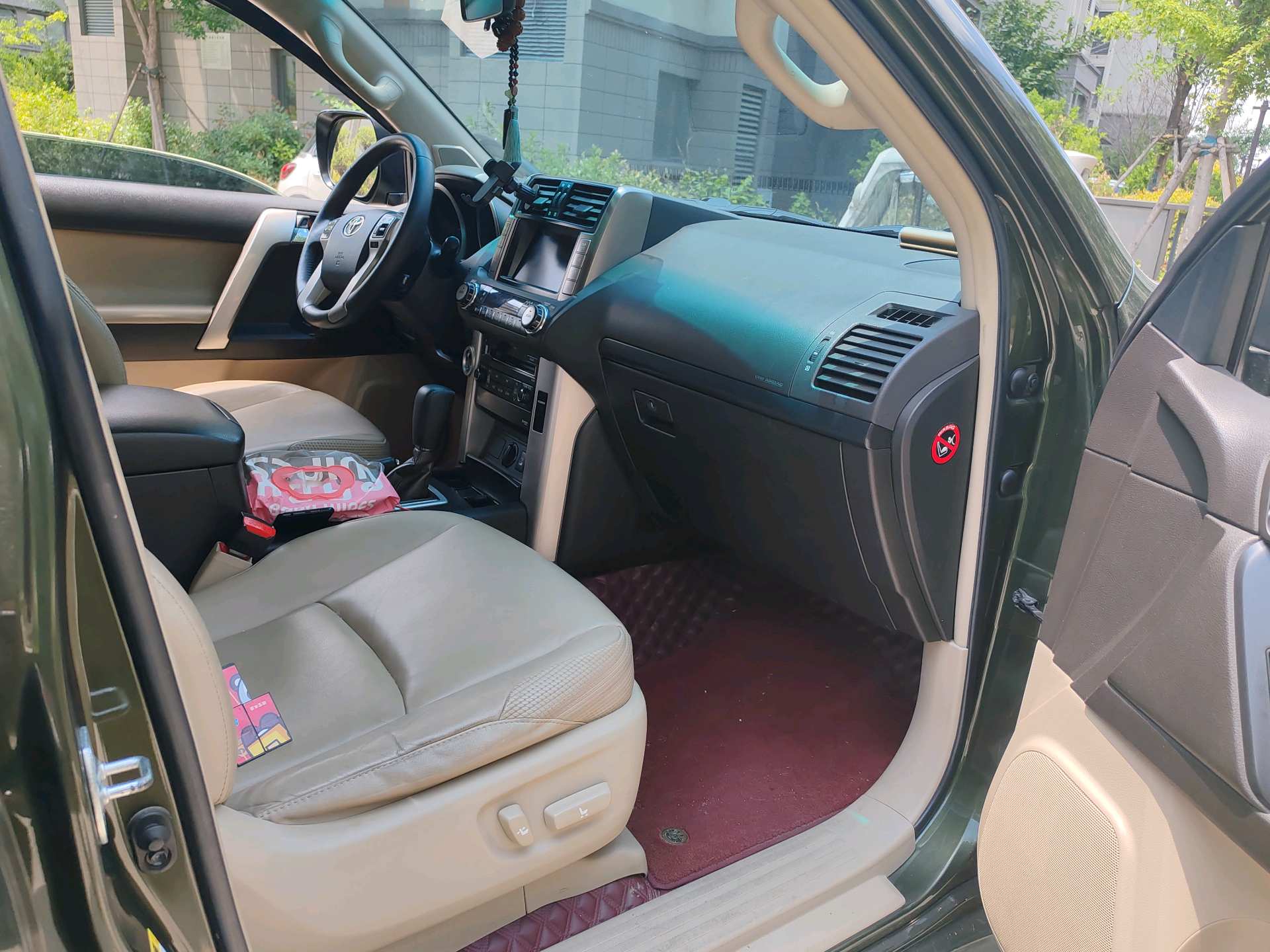 Toyota 2010 Prado 4.0 TX-L — 4