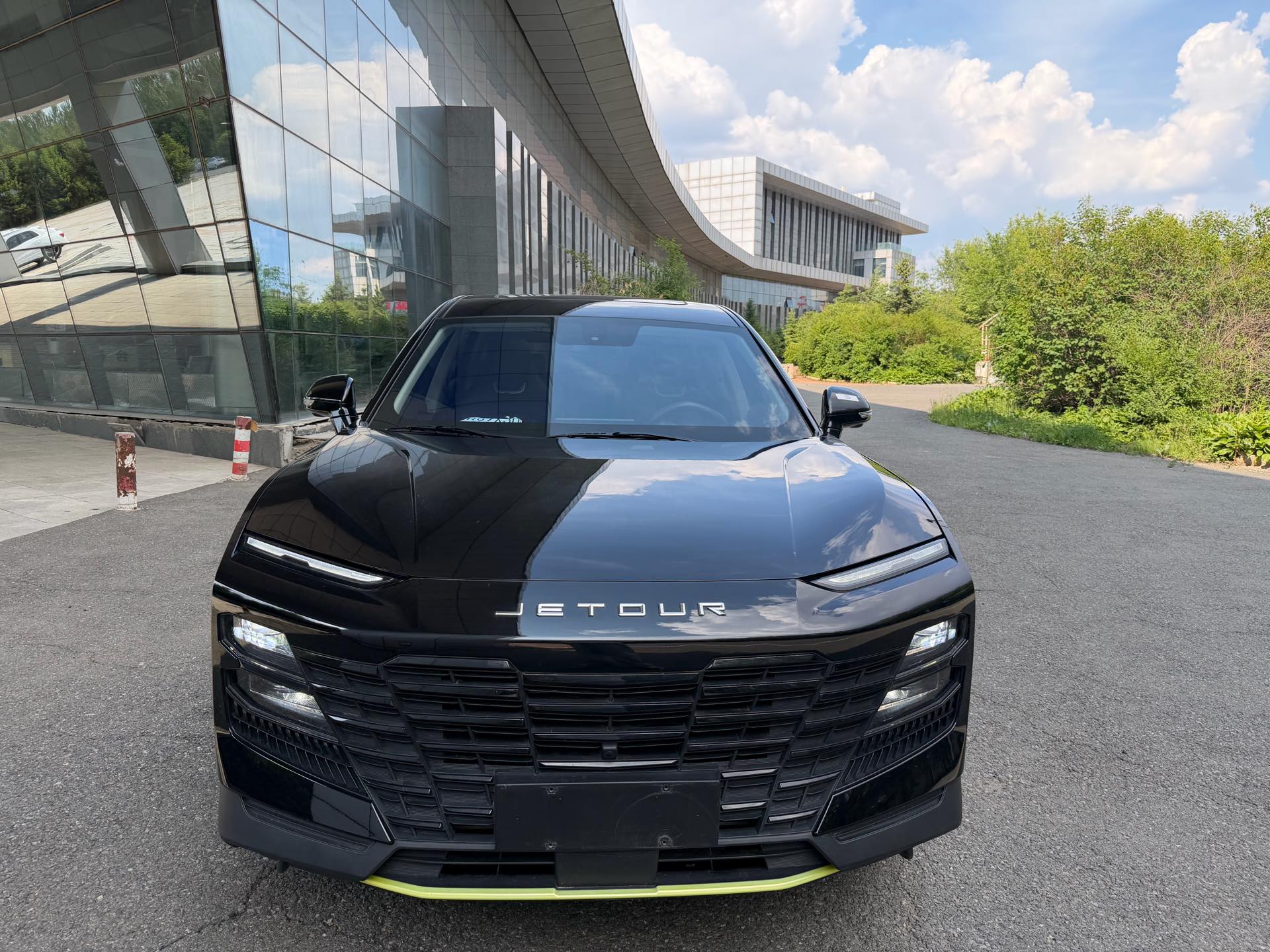 JETOUR 2025 Dasheng 1.5T Luxury Edition — 2