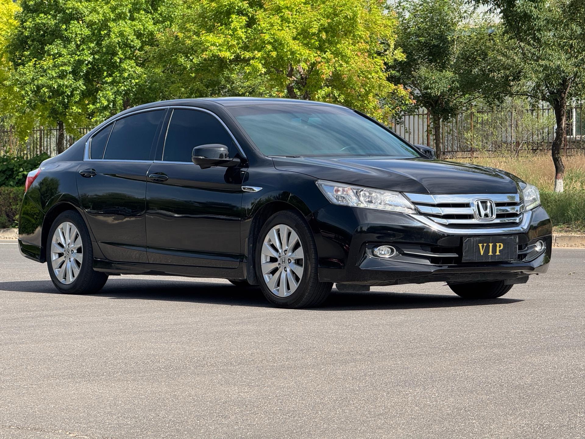 Honda 2014 9th-generation Accord 2.4 CVT EXN Luxury Navigation Edition — 3