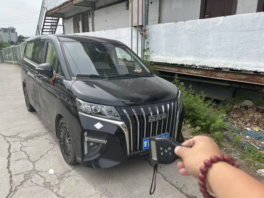 BAIC 2024 Wangpai M7 2.0 CNG Mid-Range Commercial Comfort 7-seater — 3