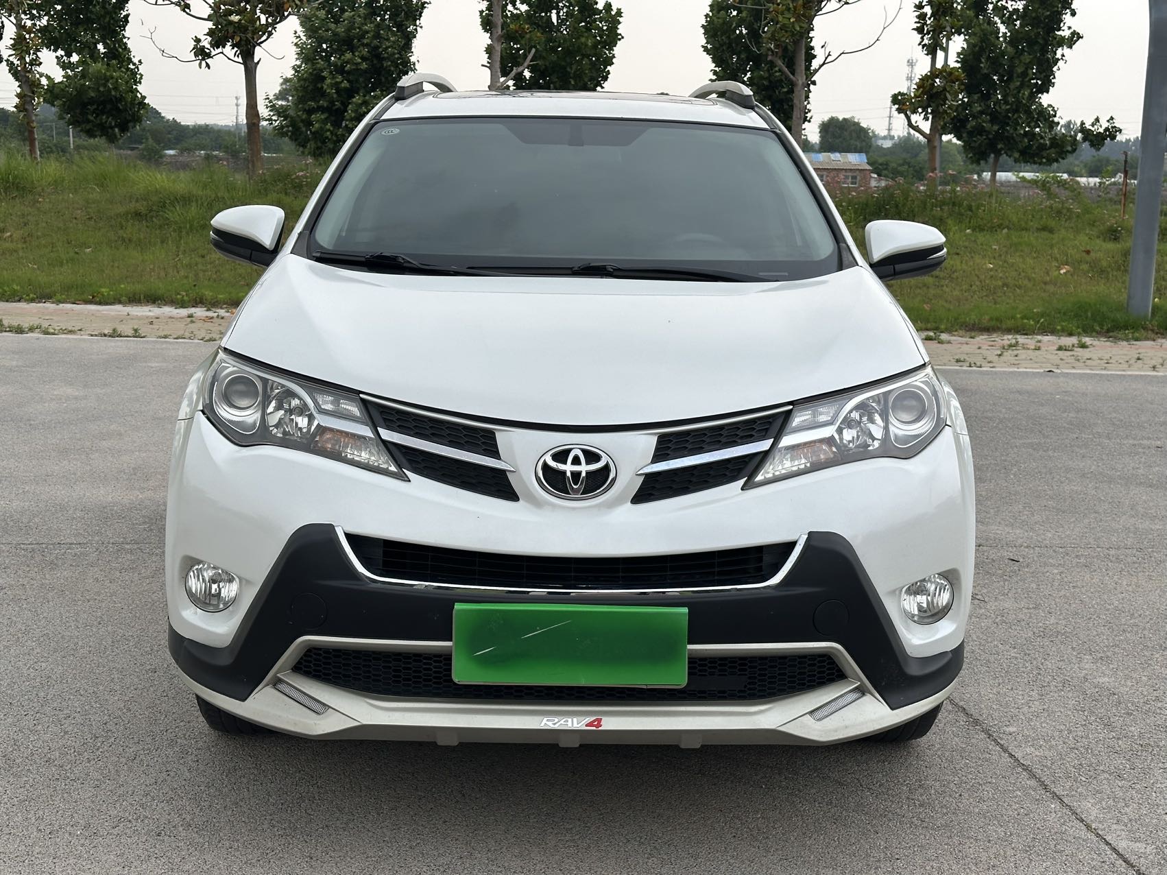 Toyota 2015 RAV4 2.0 CVT 2WD Style Edition — 2