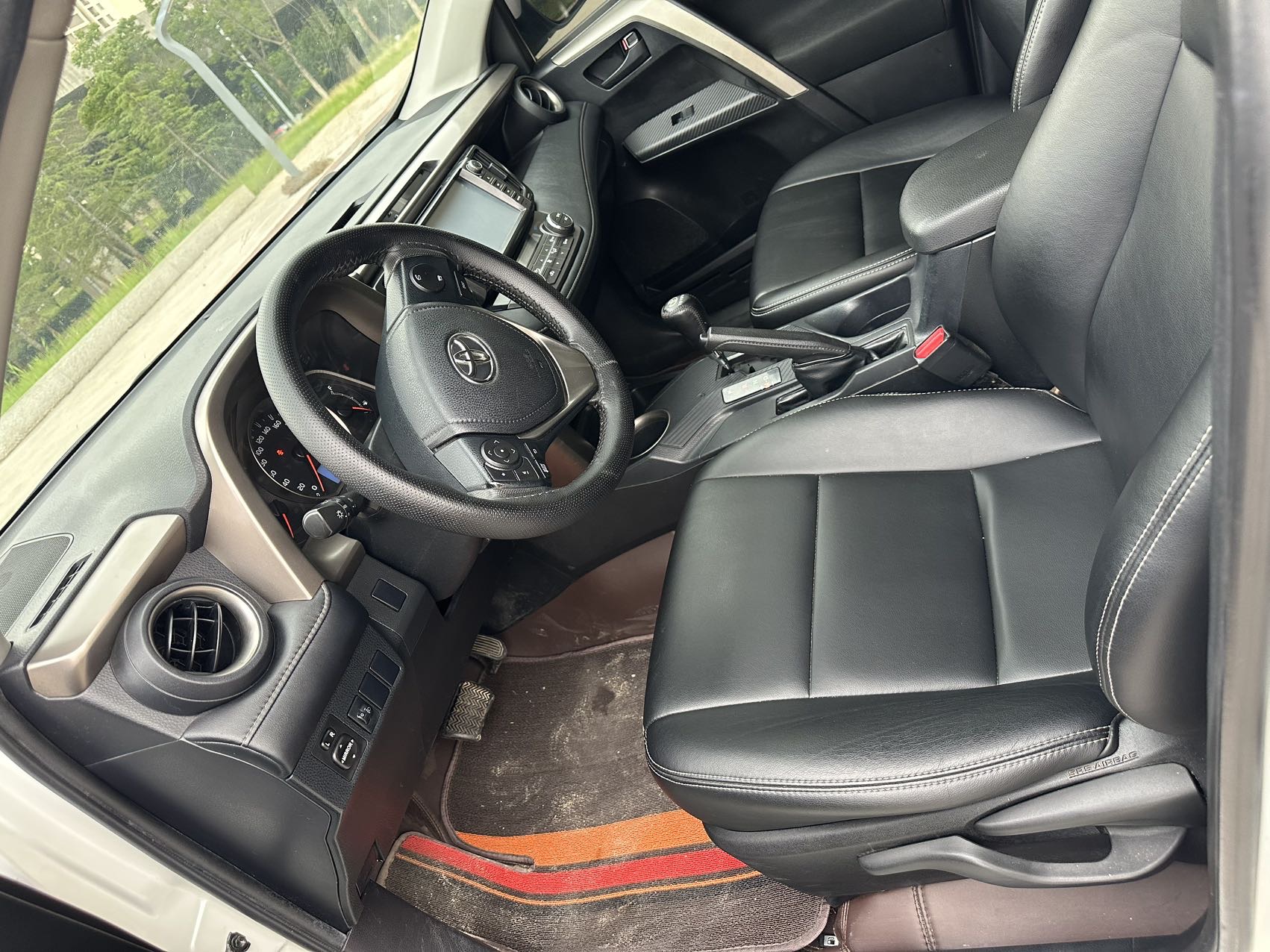 Toyota 2015 RAV4 2.0 CVT 2WD Style Edition — 4