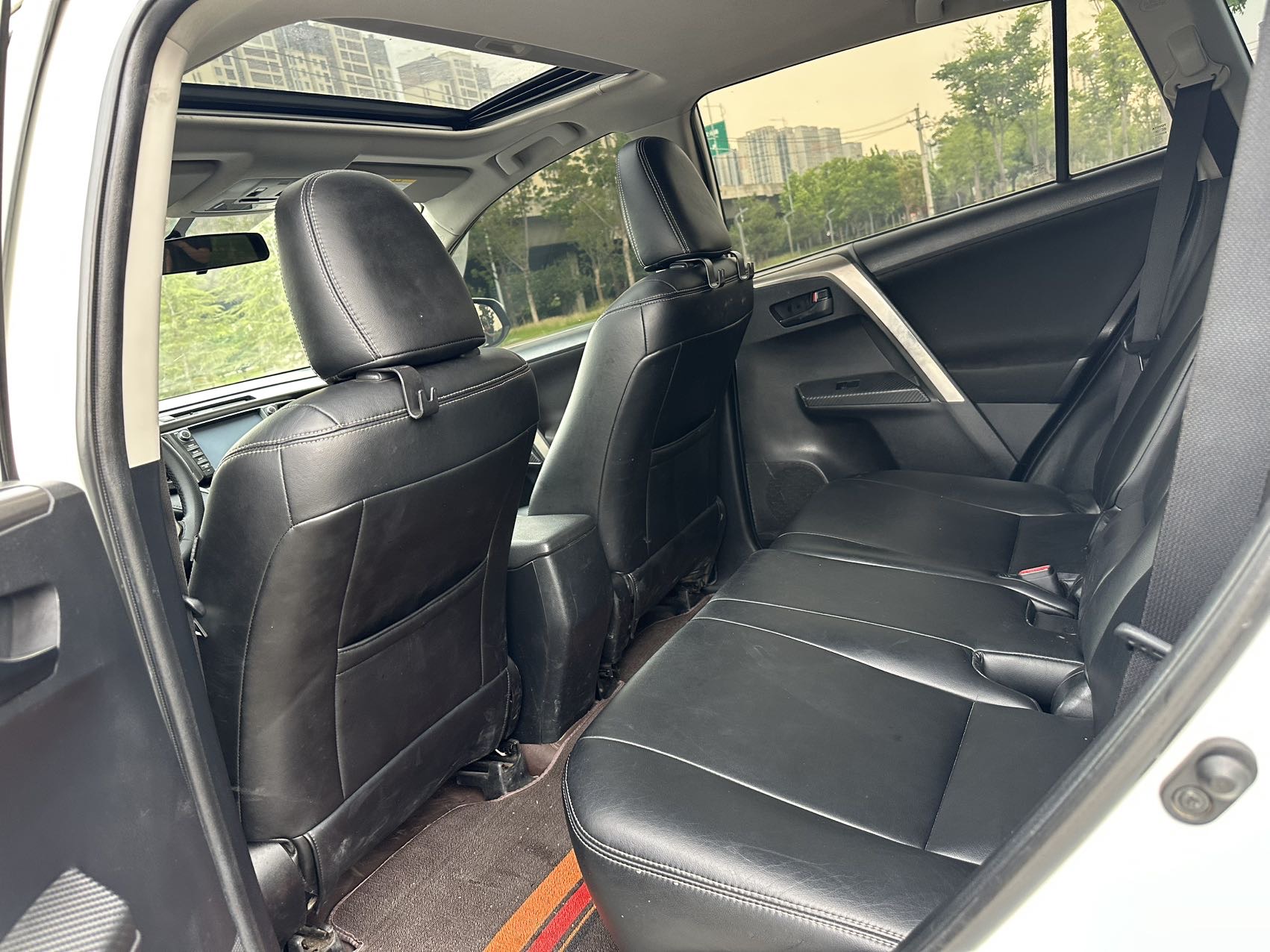 Toyota 2015 RAV4 2.0 CVT 2WD Style Edition — 6