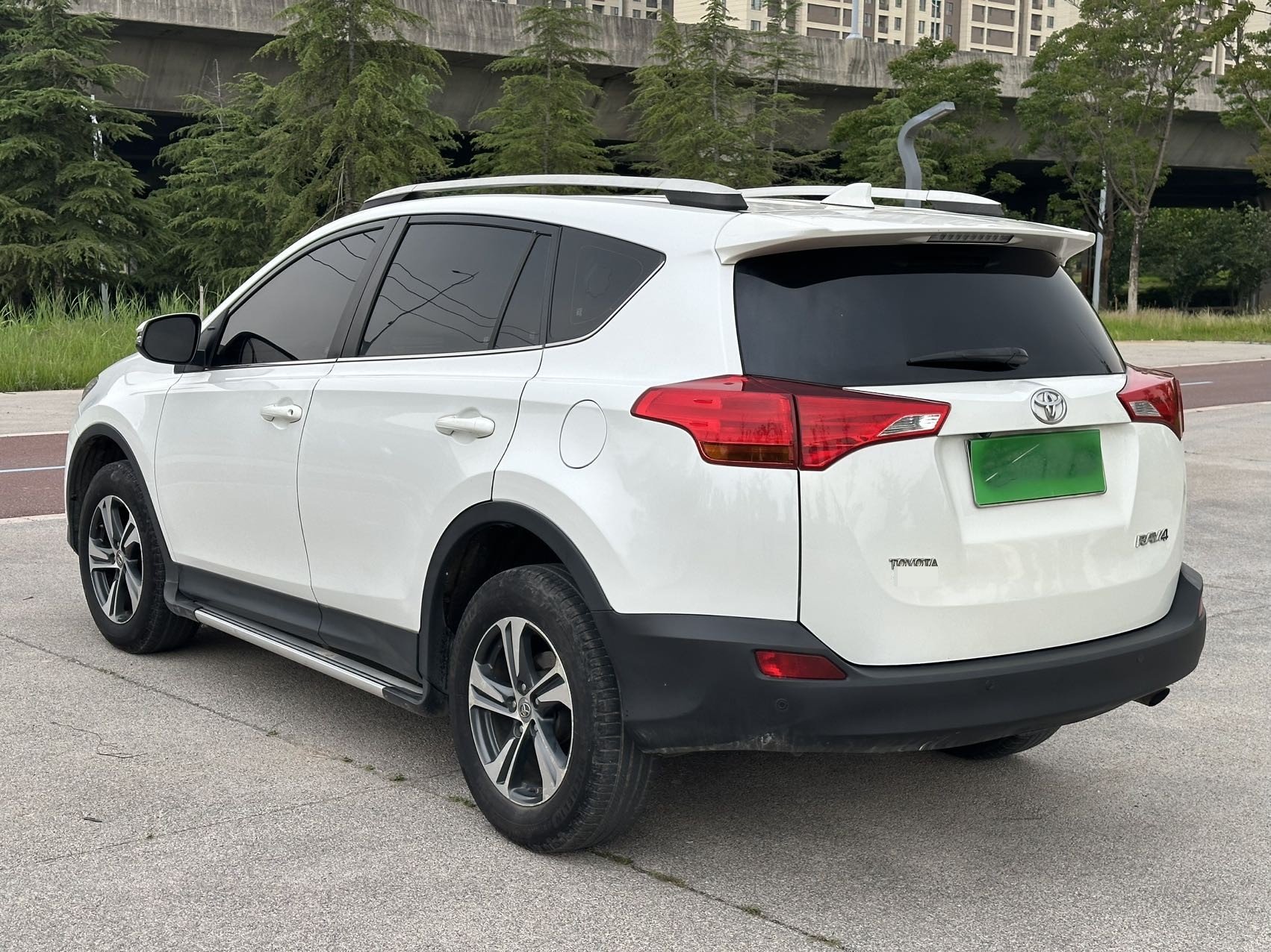 Toyota 2015 RAV4 2.0 CVT 2WD Style Edition — 9