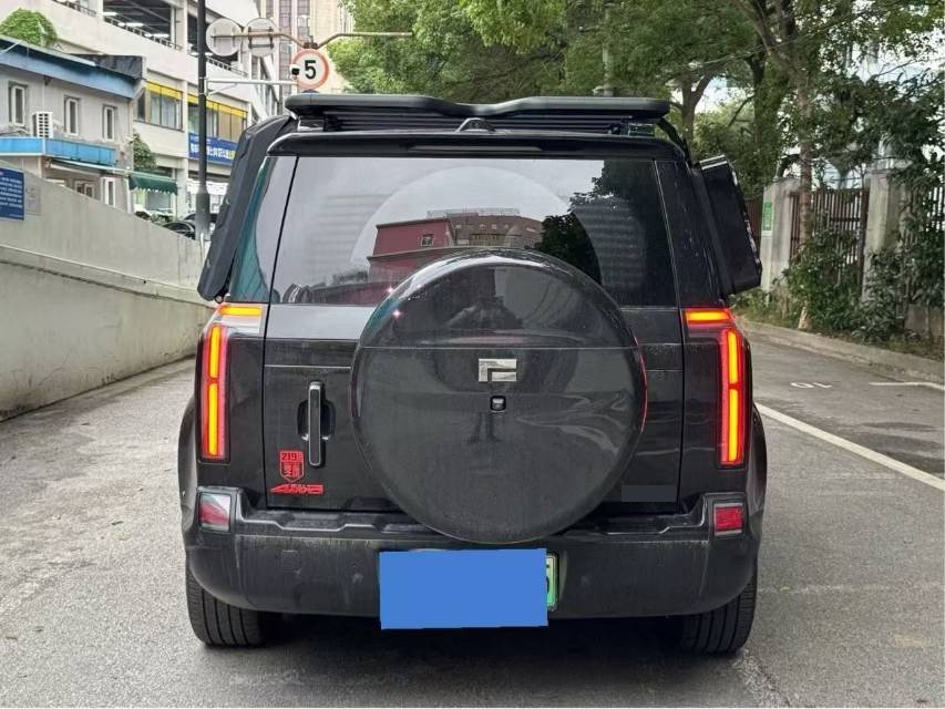 ROX 2024 JiShi 01 Prestige 6-seater Standard Range Edition — 3