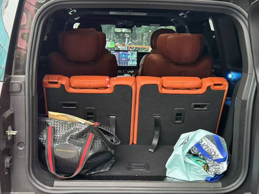 ROX 2024 JiShi 01 Prestige 6-seater Standard Range Edition — 8