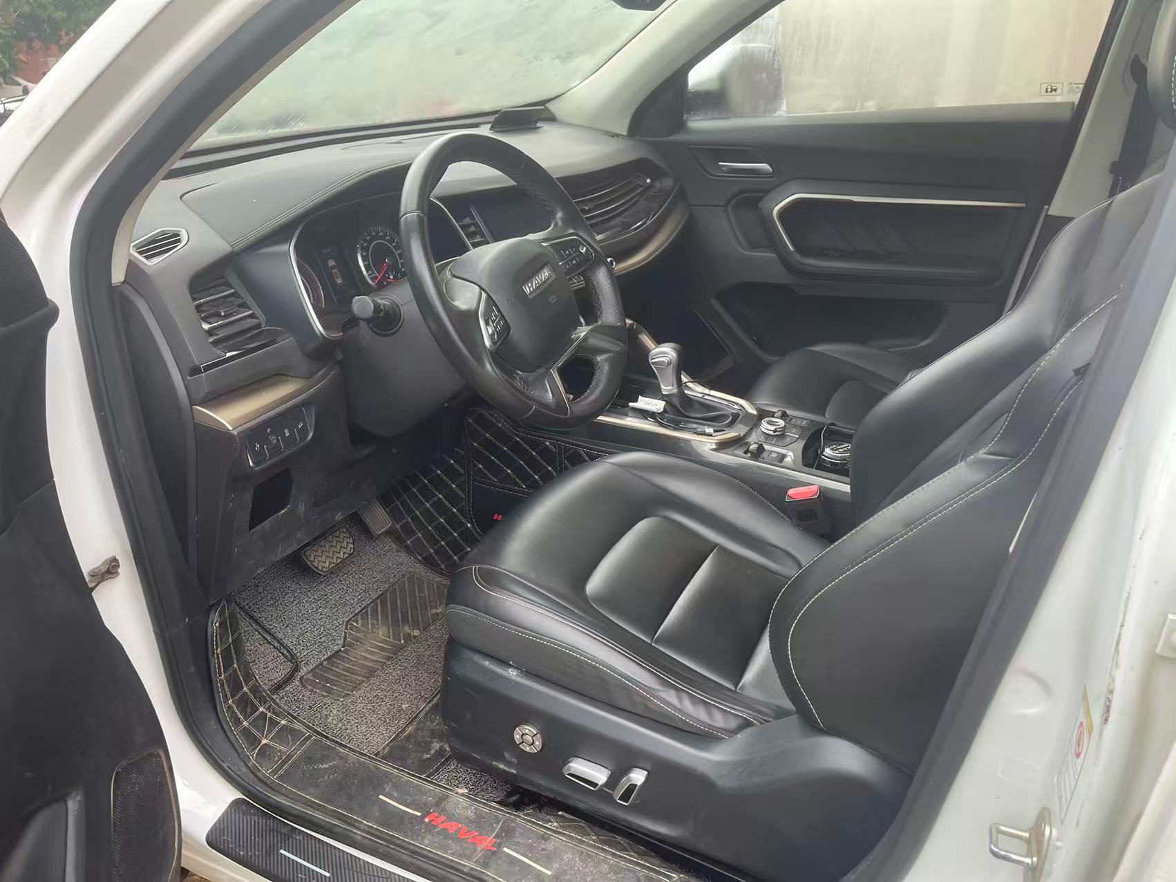 Haval 2018 H6 2.0T Luxury Edition with Blue Badge — 6