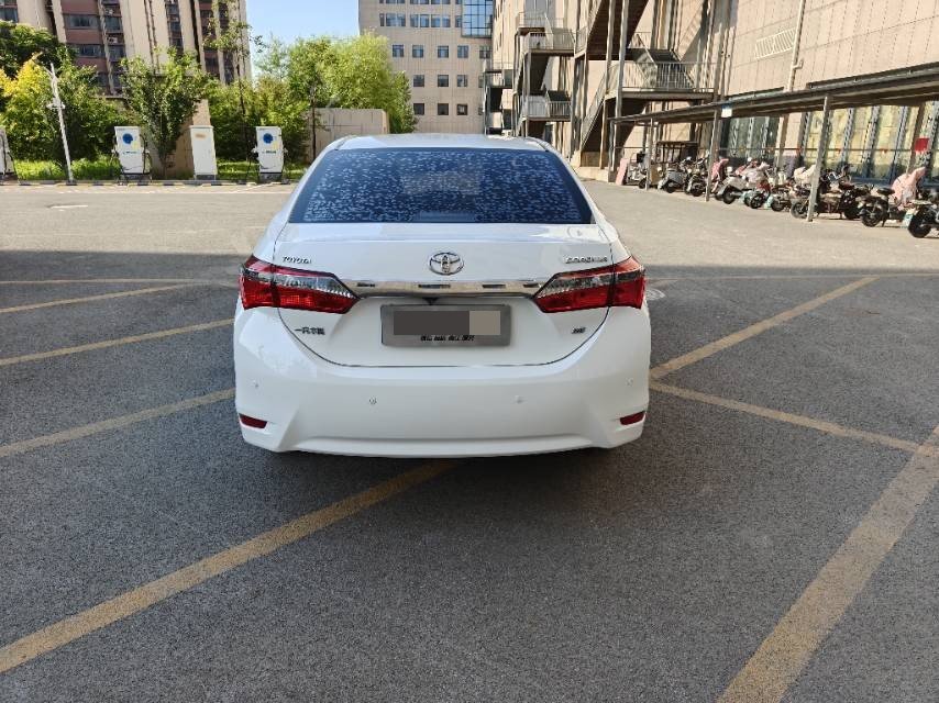 Toyota 2017 Corolla 1.6 CVT GL (facelift) — 8