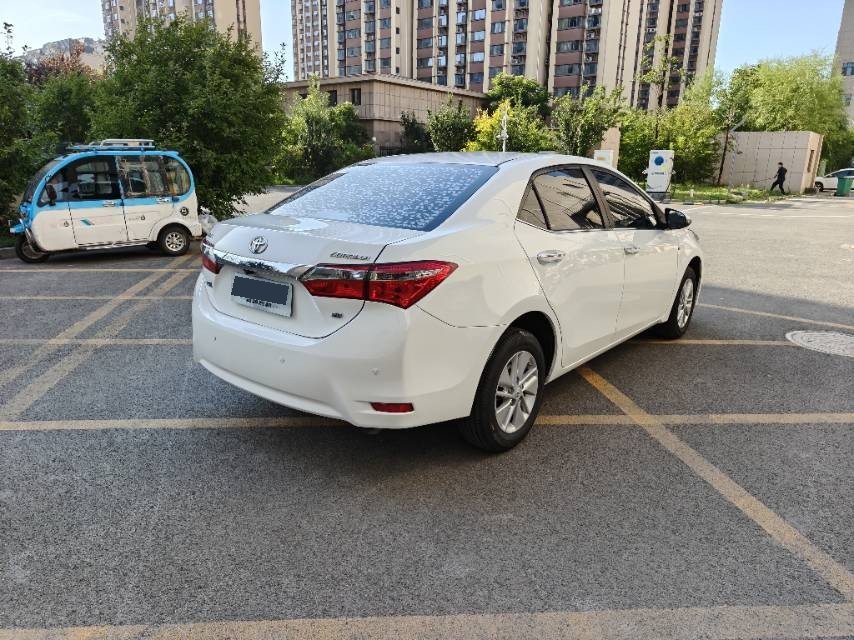 Toyota 2017 Corolla 1.6 CVT GL (facelift) — 9