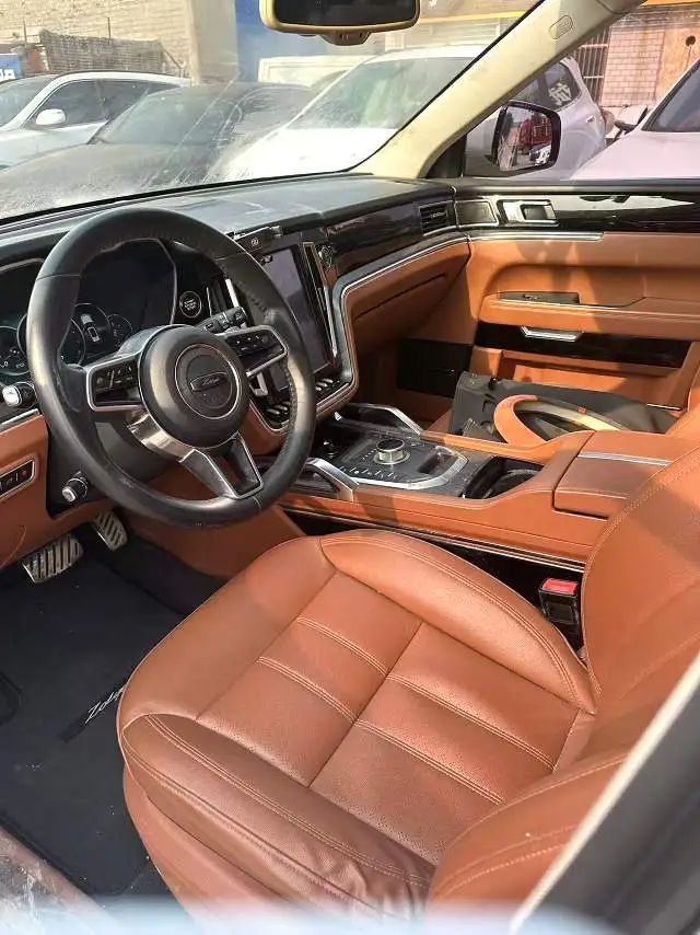 Zotye 2017 T700 1.8T Luxury New Year Edition — 4