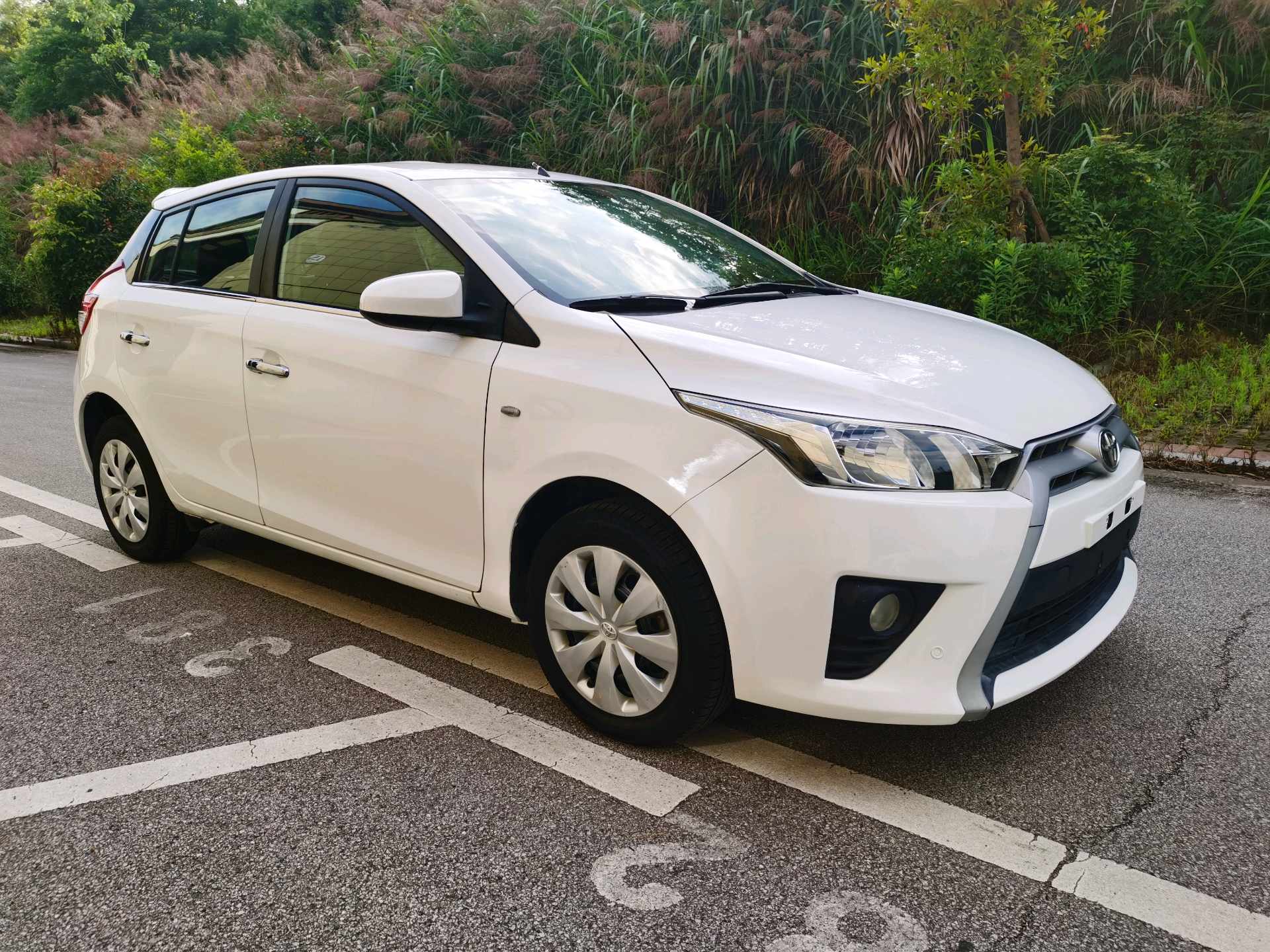 Toyota Yaris 2015 YARiS L Zhixuan 1.5E Dynamic Edition — 3