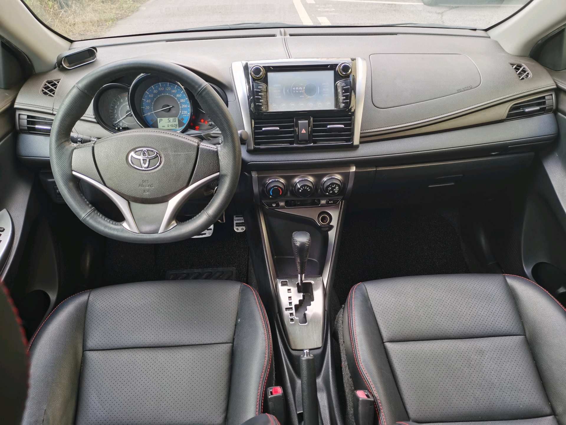 Toyota Yaris 2015 YARiS L Zhixuan 1.5E Dynamic Edition — 5